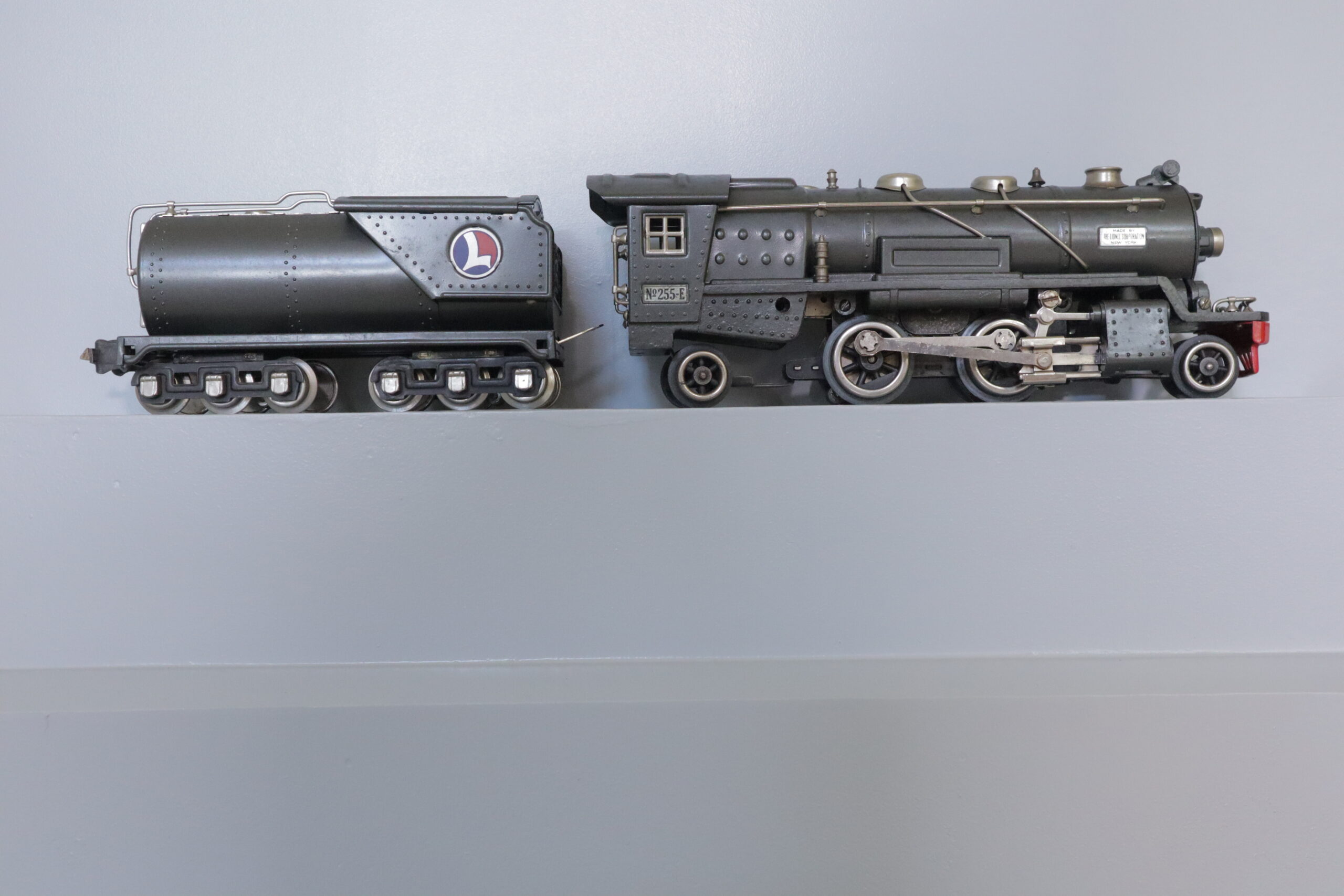 Lionel 255E Loco - SKU0103L - themodeltrainstore.com