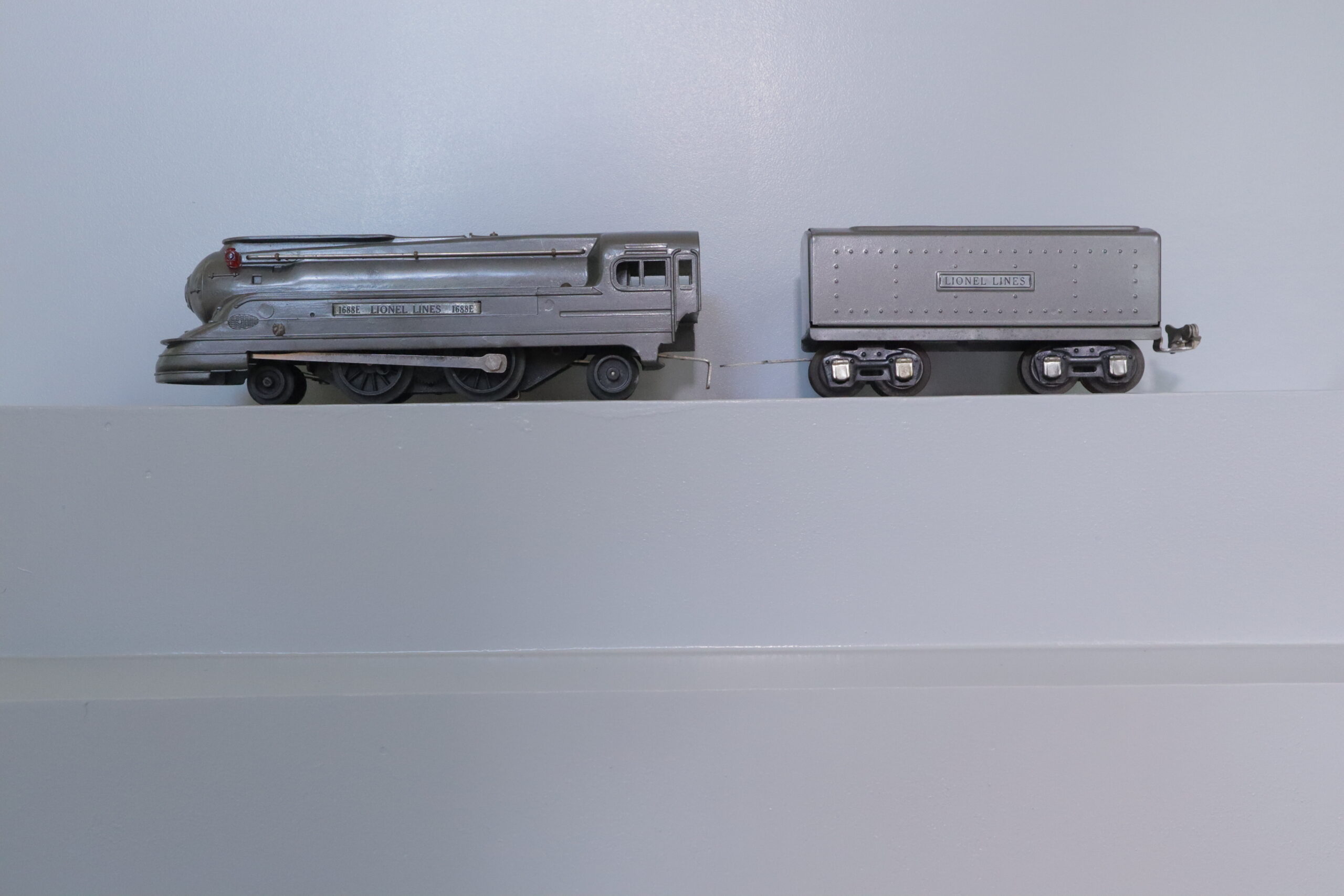 Lionel 1688E Loco - SKU0108L - themodeltrainstore.com