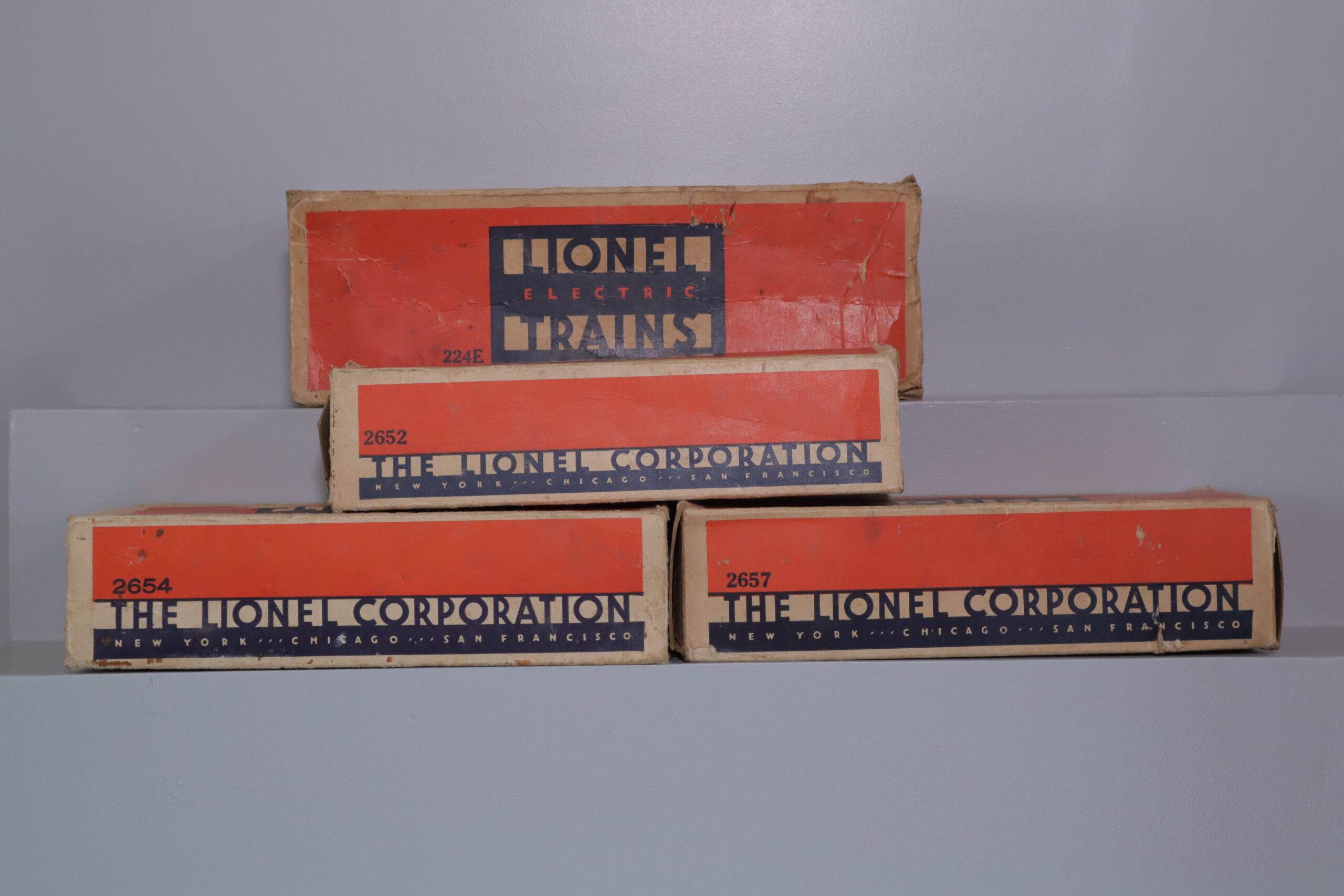 Lionel 224E Loco Set - SKU0201L - themodeltrainstore.com