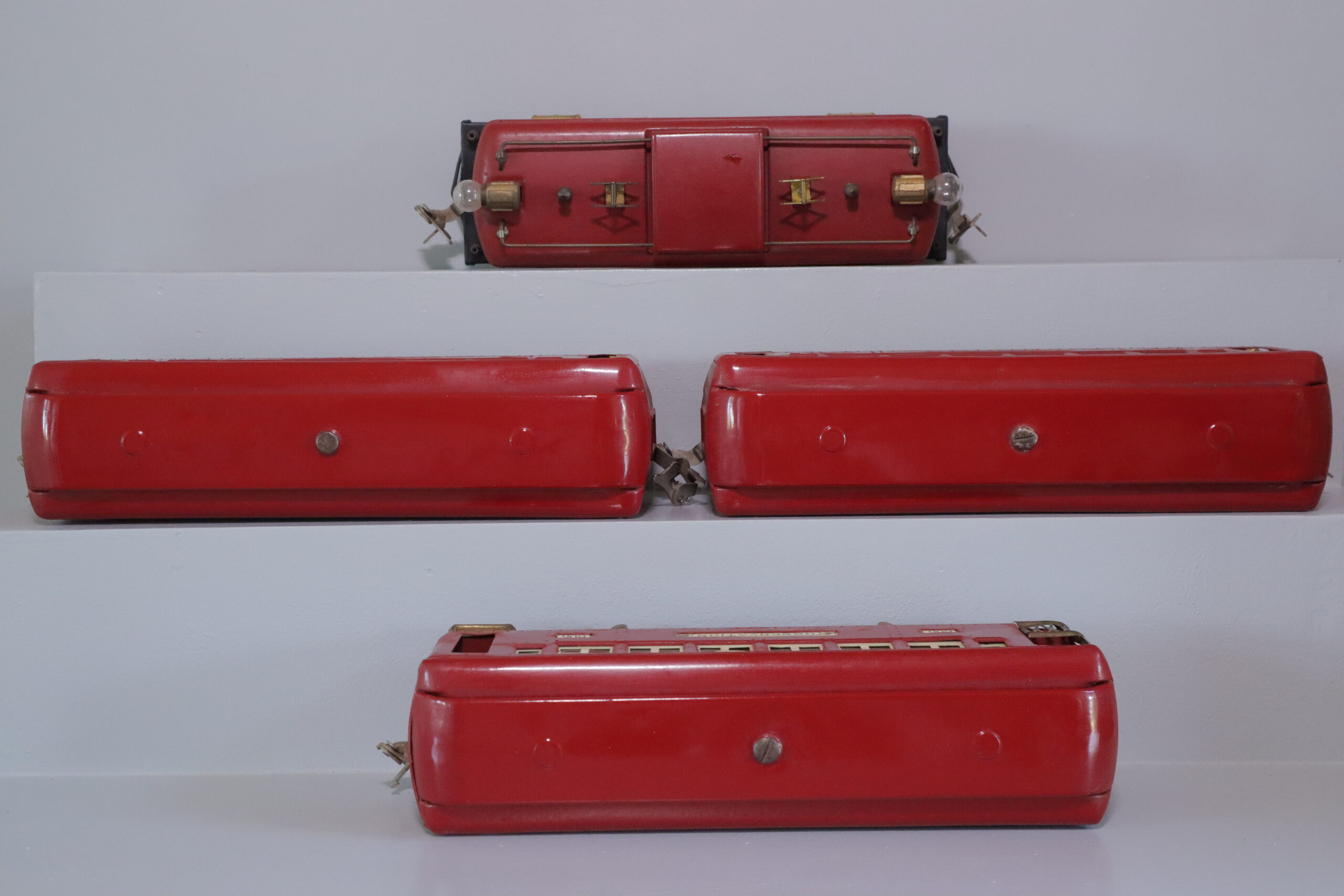 Lionel 251E Loco Set - SKU0203L - themodeltrainstore.com