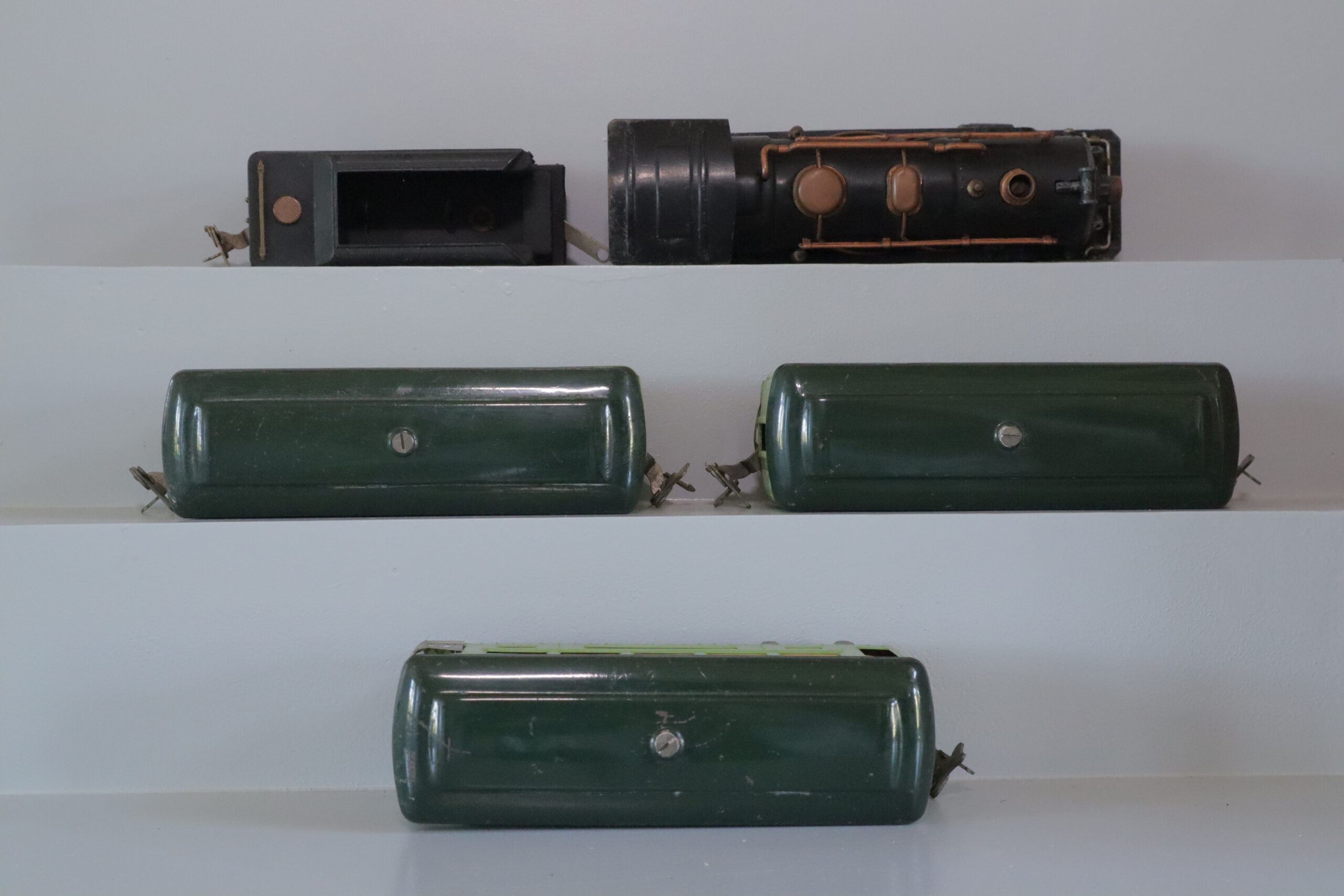 Lionel 262 Loco Set - SKU0304L - themodeltrainstore.com