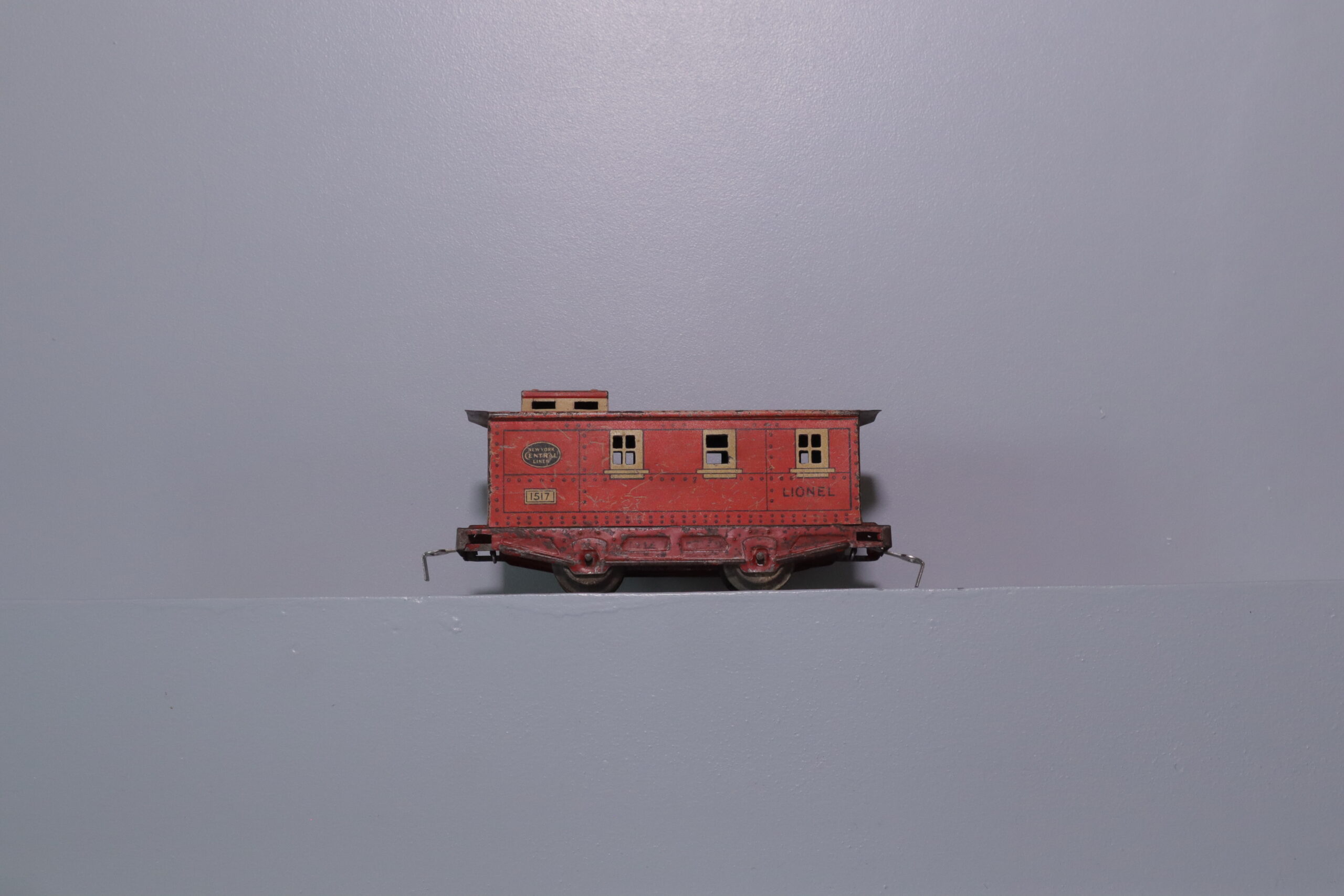 Lionel 1517 Caboose - SKU0510L - themodeltrainstore.com