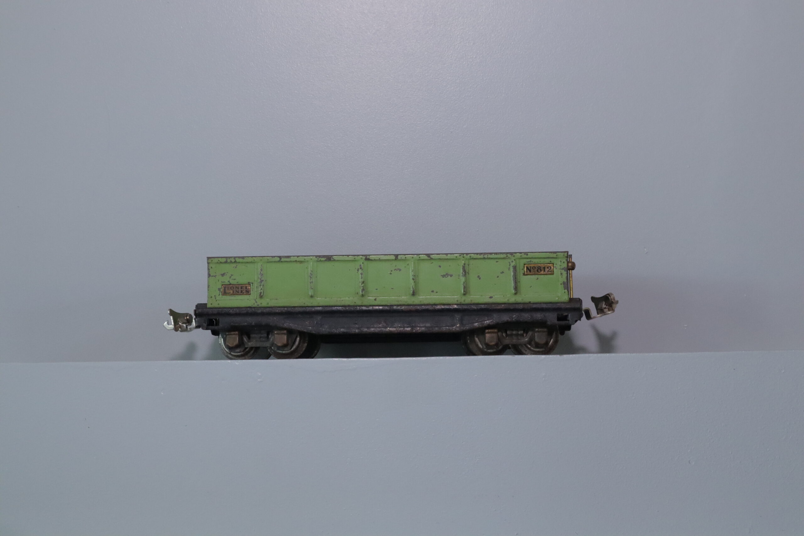 Lionel 812 Gondola - SKU0513L - themodeltrainstore.com