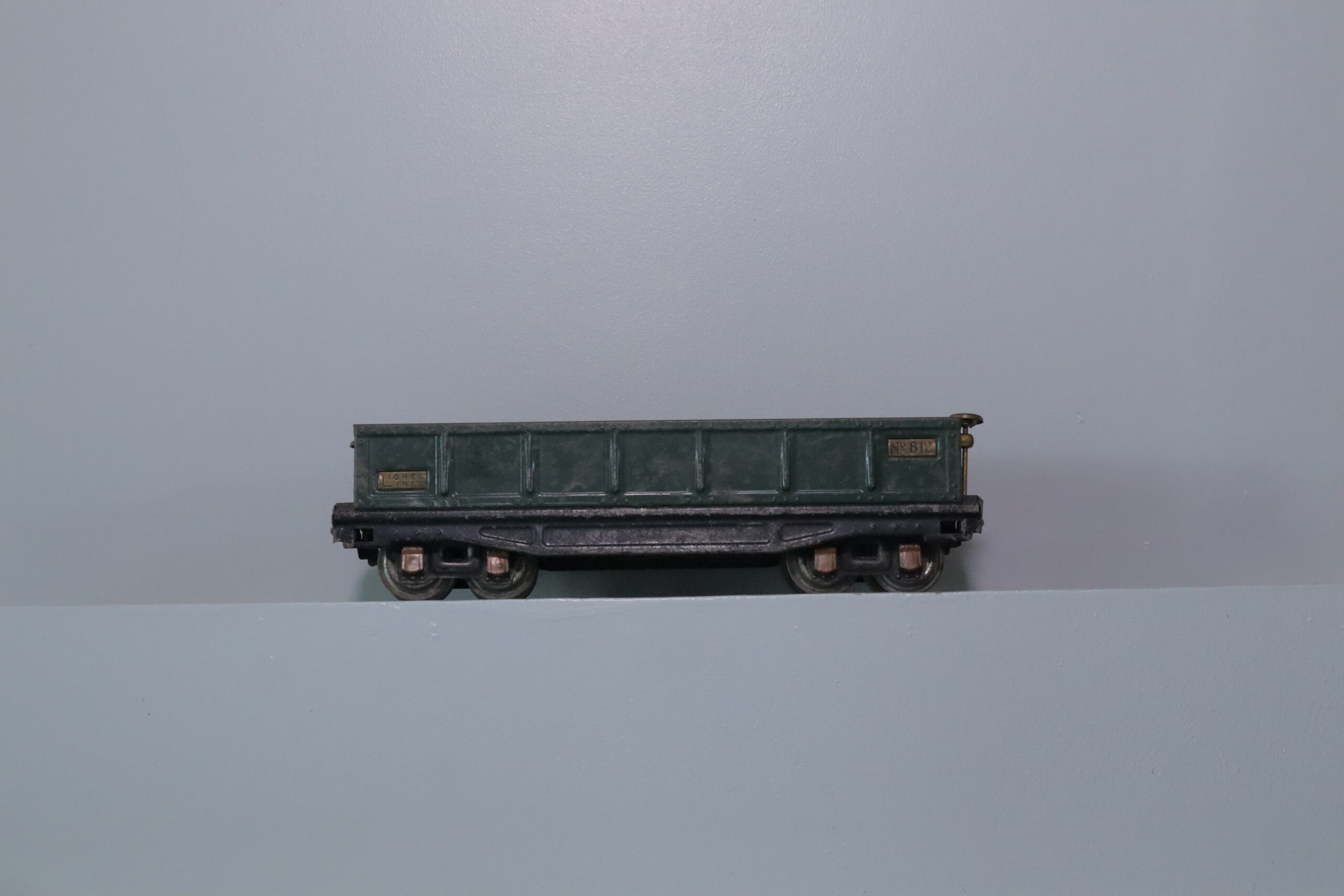 Lionel 812 Gondola - SKU0515L - themodeltrainstore.com