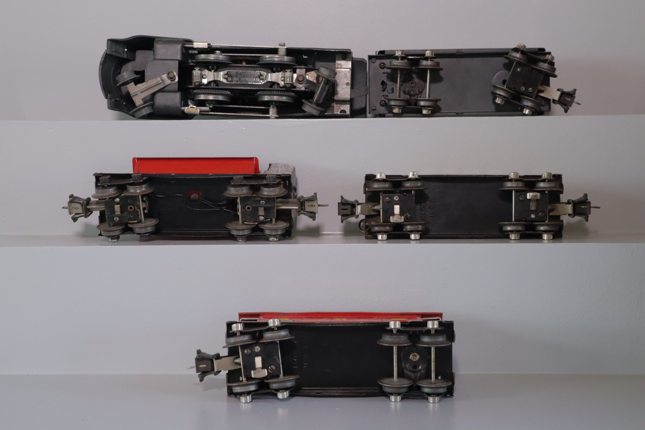 Lionel 265E Loco Set - SKU0601L - themodeltrainstore.com