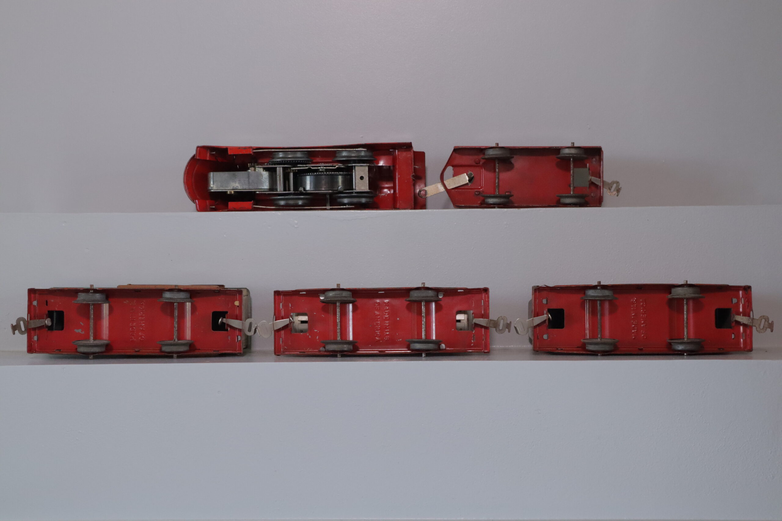 Lionel 1511 Loco Set - SKU0603L - themodeltrainstore.com