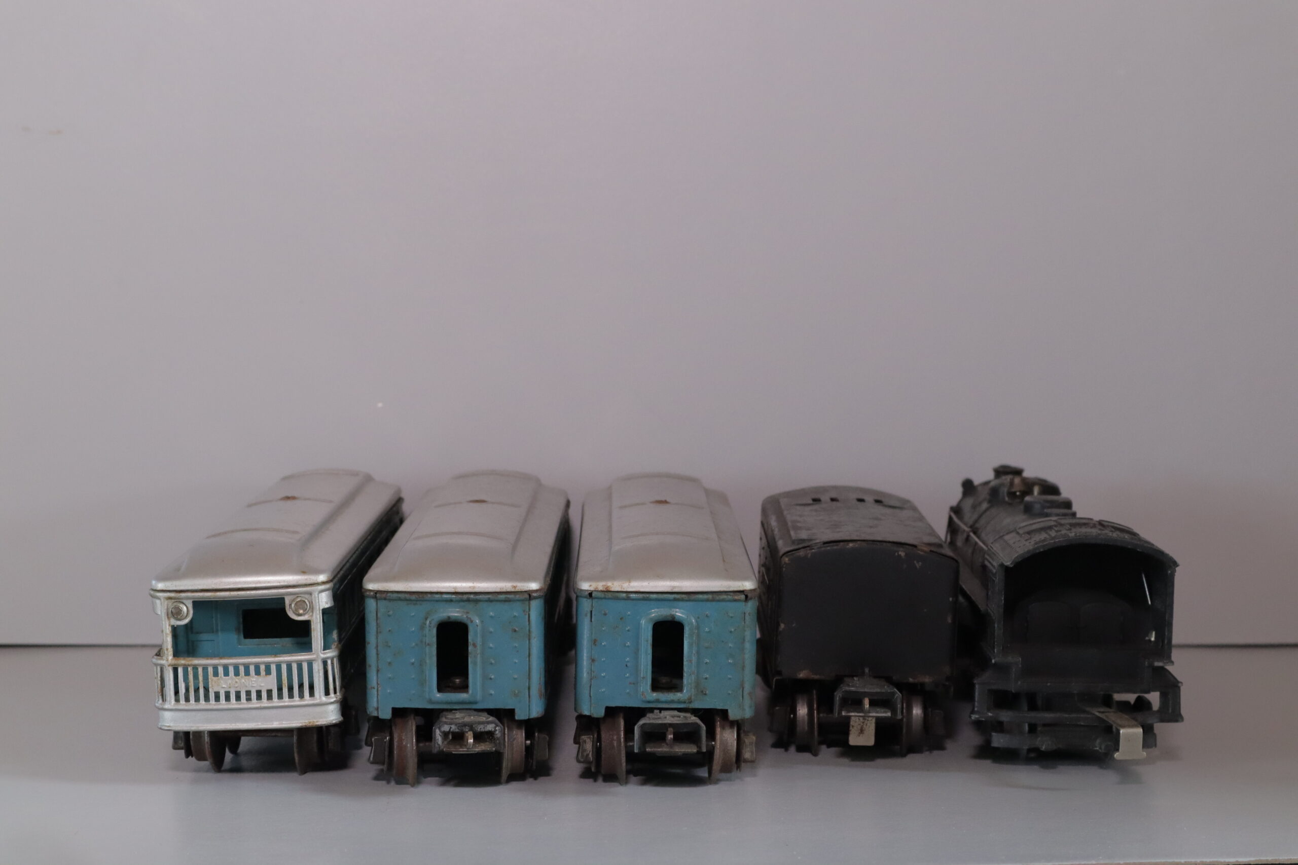 Lionel 1666 Pre-War Loco Set - SKU0801L - themodeltrainstore.com