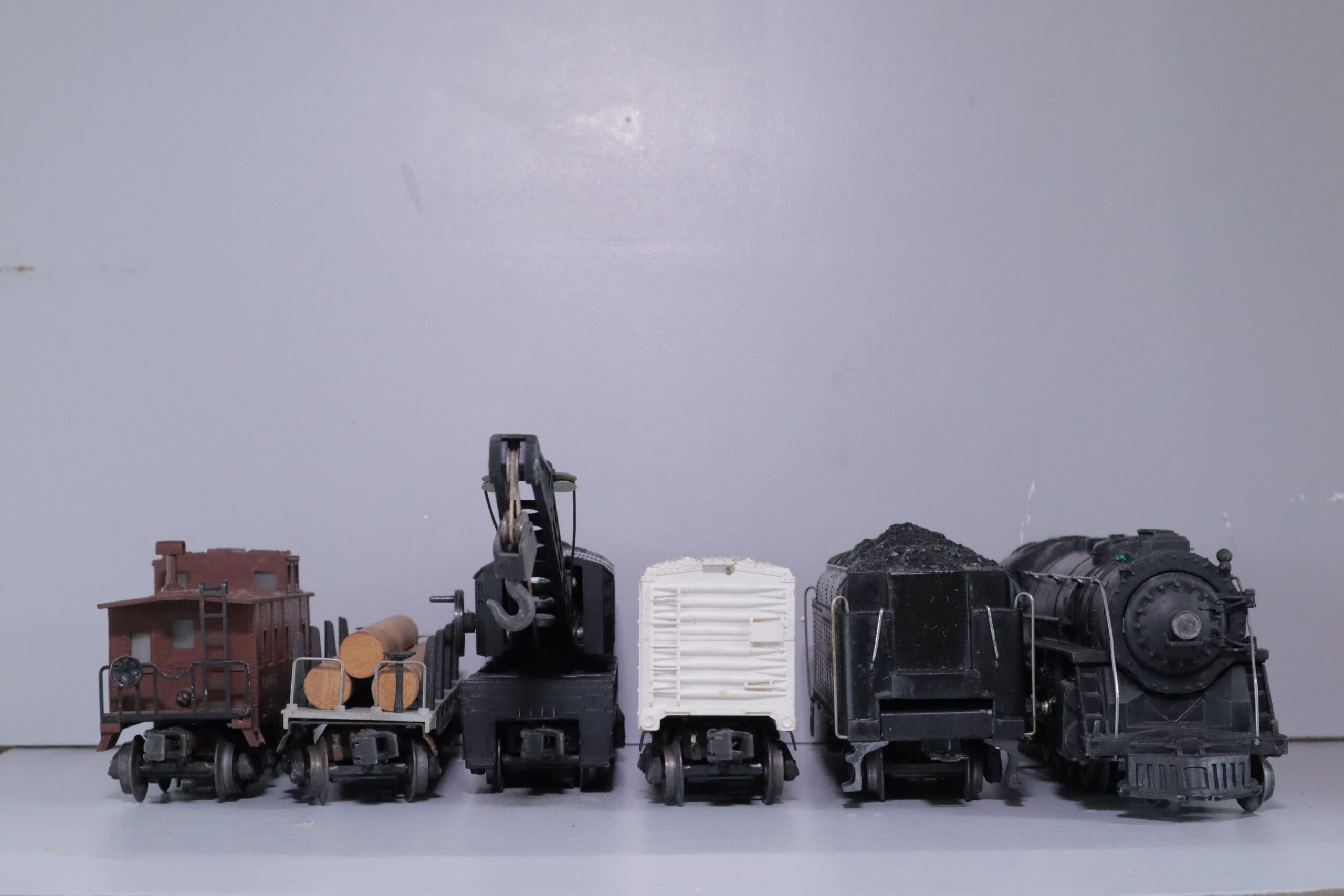 Lionel 726 Loco Set - SKU1402L - themodeltrainstore.com