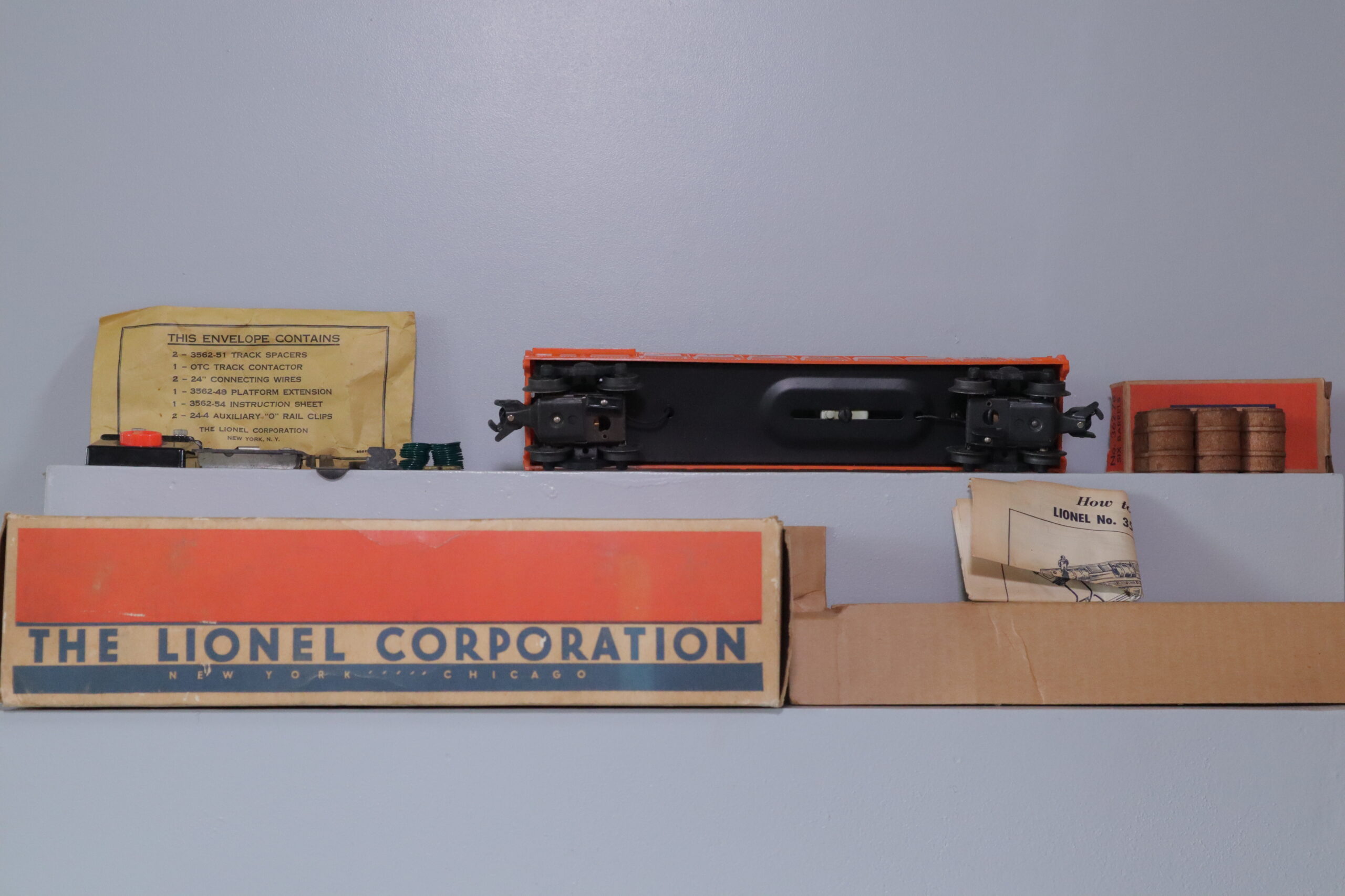 Lionel 3562-75 Operaing Barrel - SKU1501L - themodeltrainstore.com