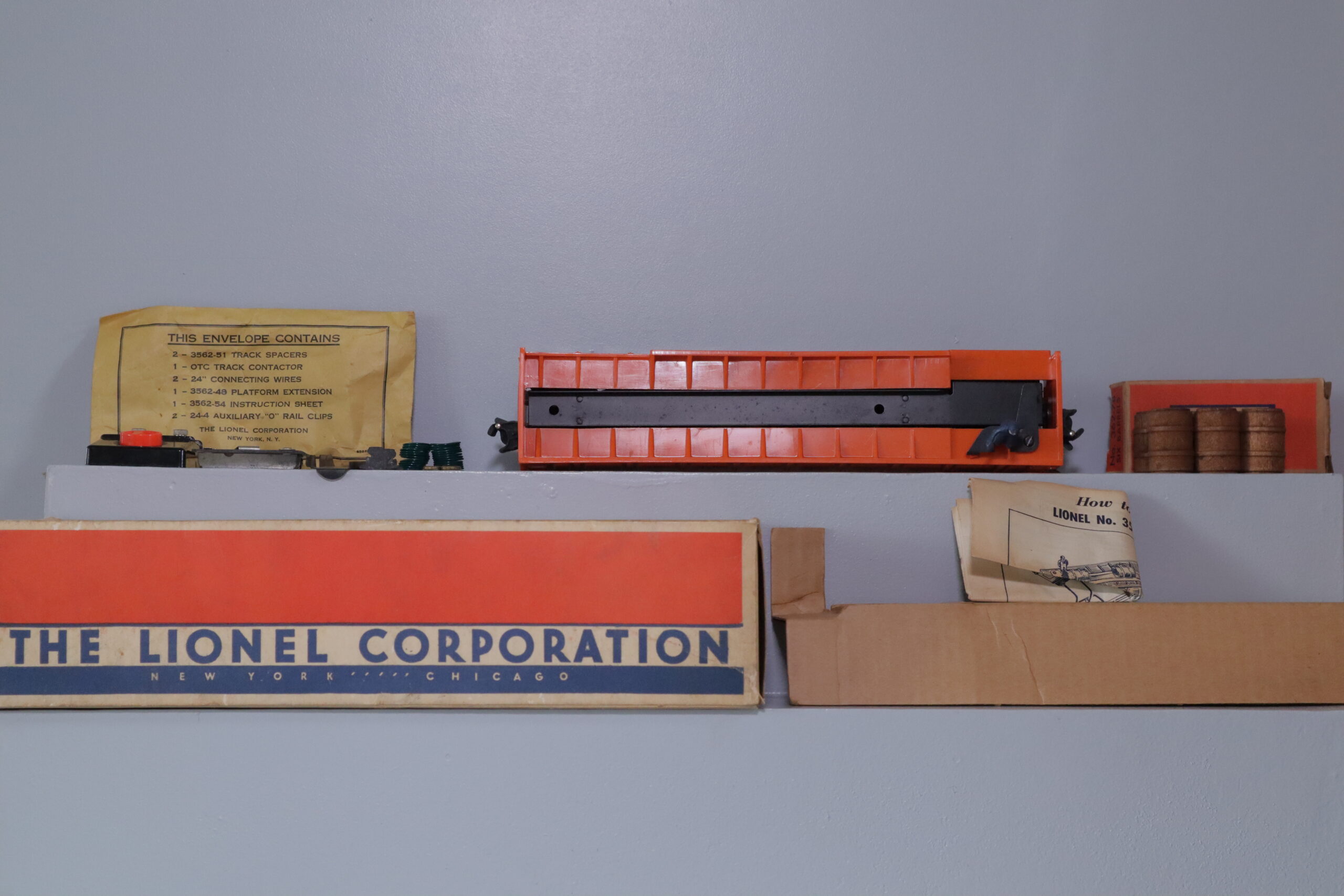 Lionel 3562-75 Operaing Barrel - SKU1501L - themodeltrainstore.com