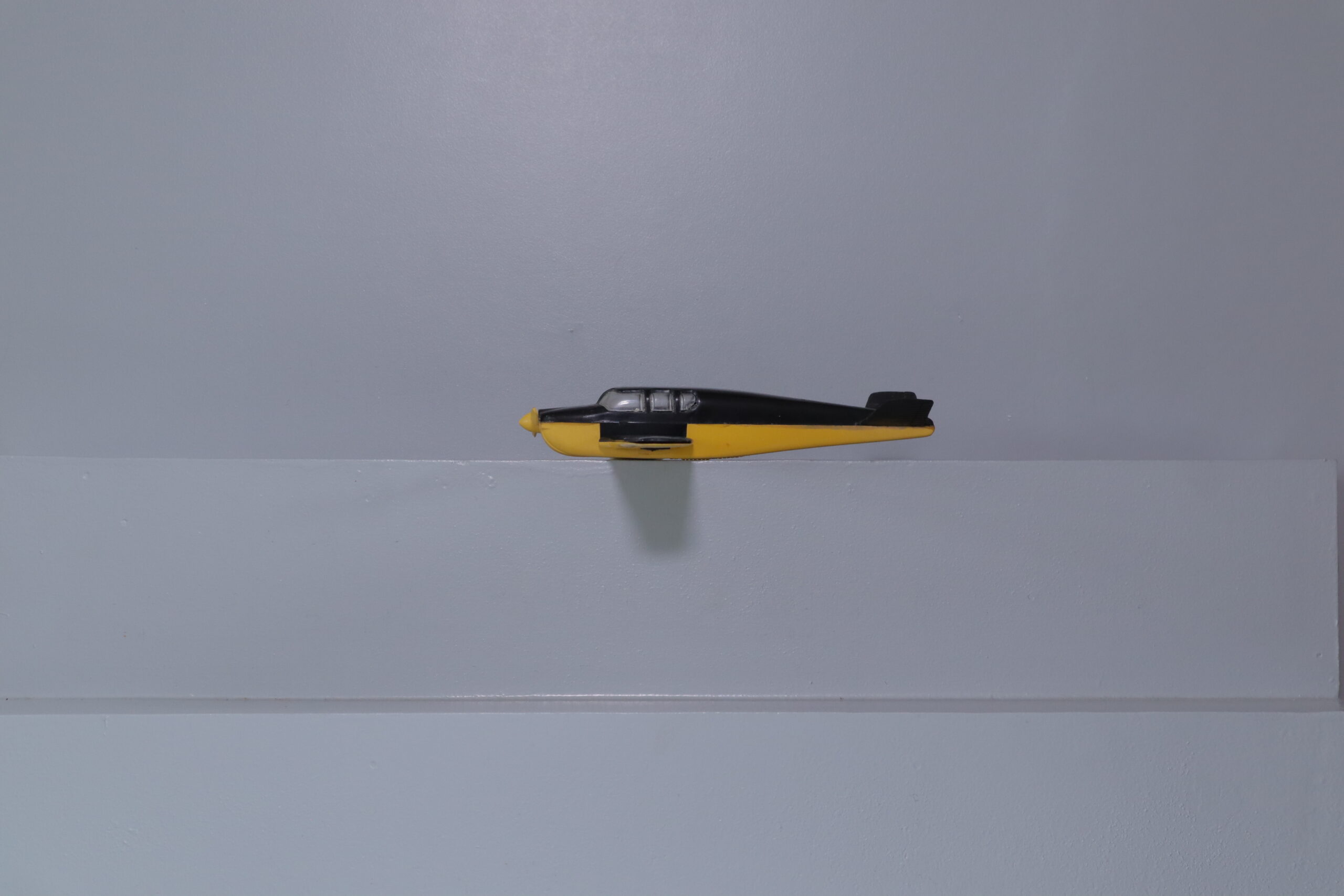 Lionel 6800 Plane Car - SKU1502L - themodeltrainstore.com