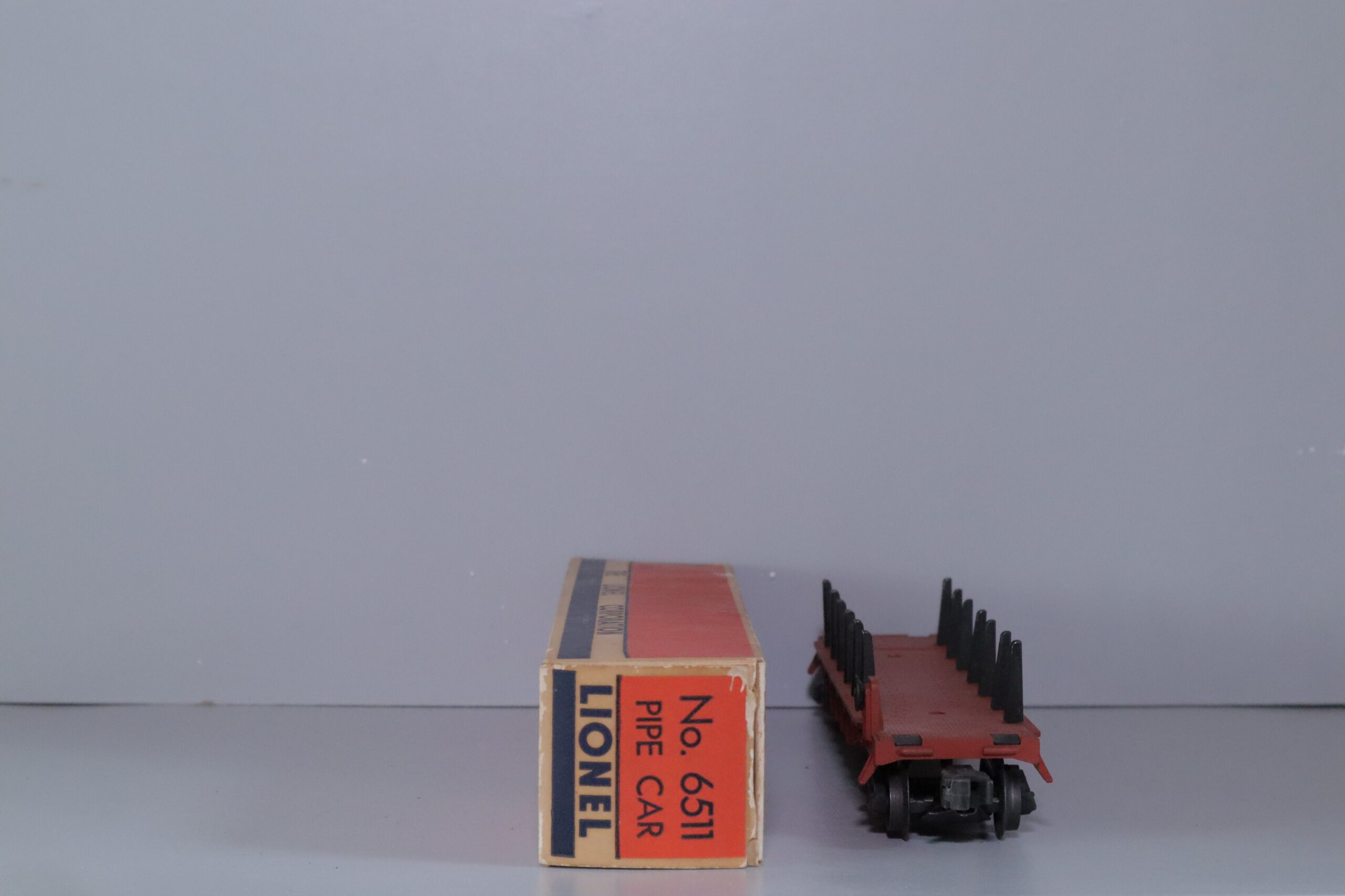 Lionel 6511 Pipe Car - SKU1508L - themodeltrainstore.com