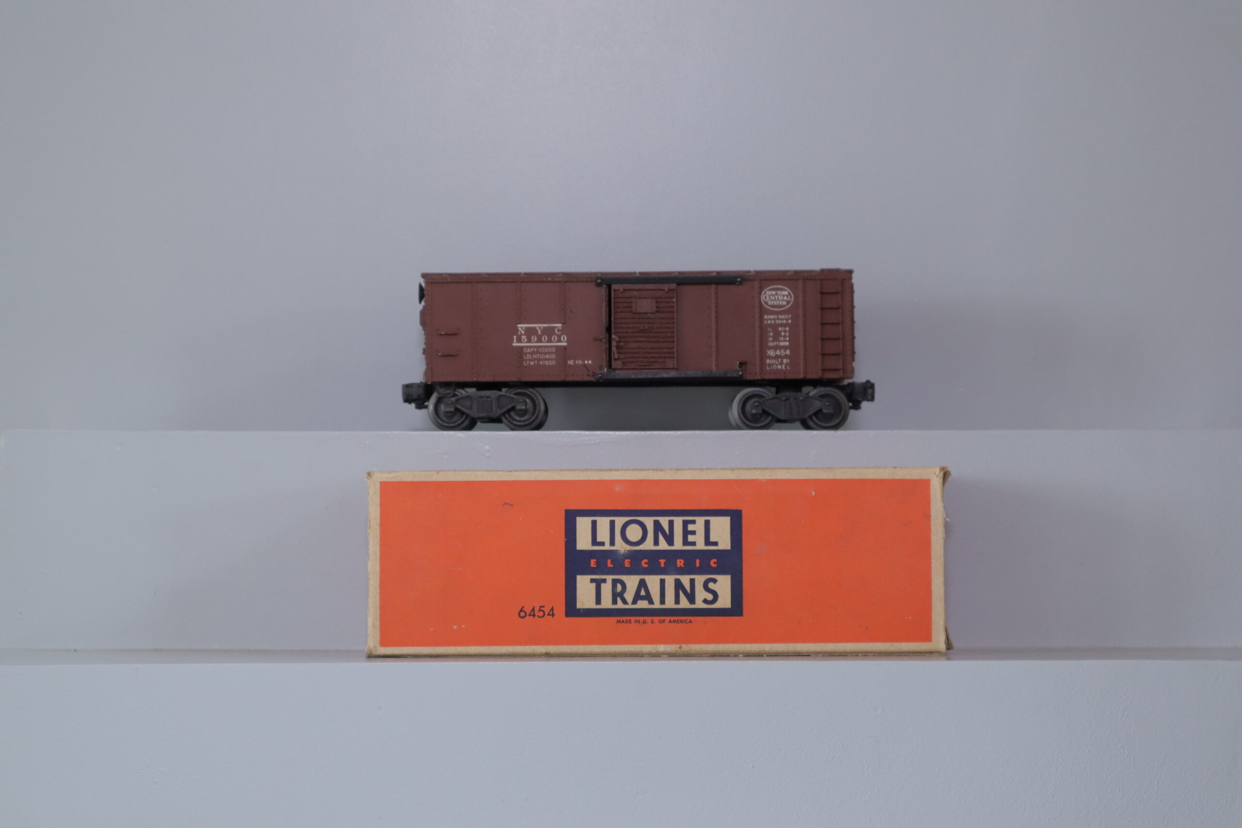 Lionel 6454 Box Car - SKU1509L - themodeltrainstore.com
