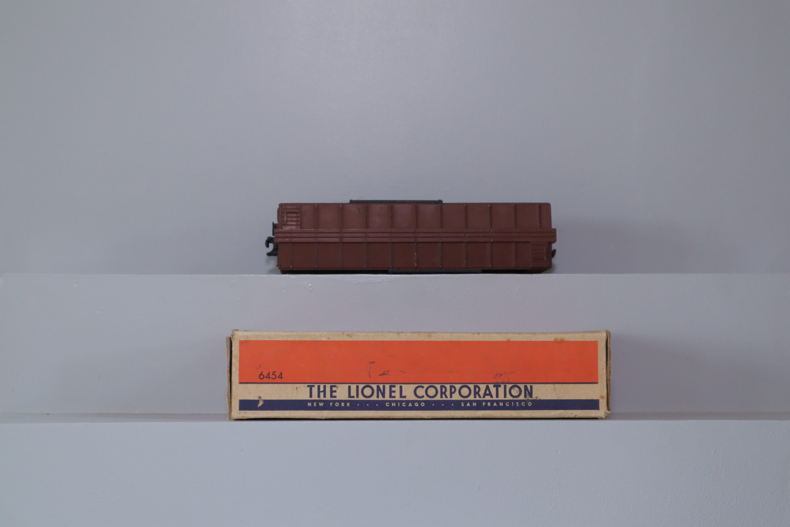 Lionel 6454 Box Car - SKU1509L - themodeltrainstore.com