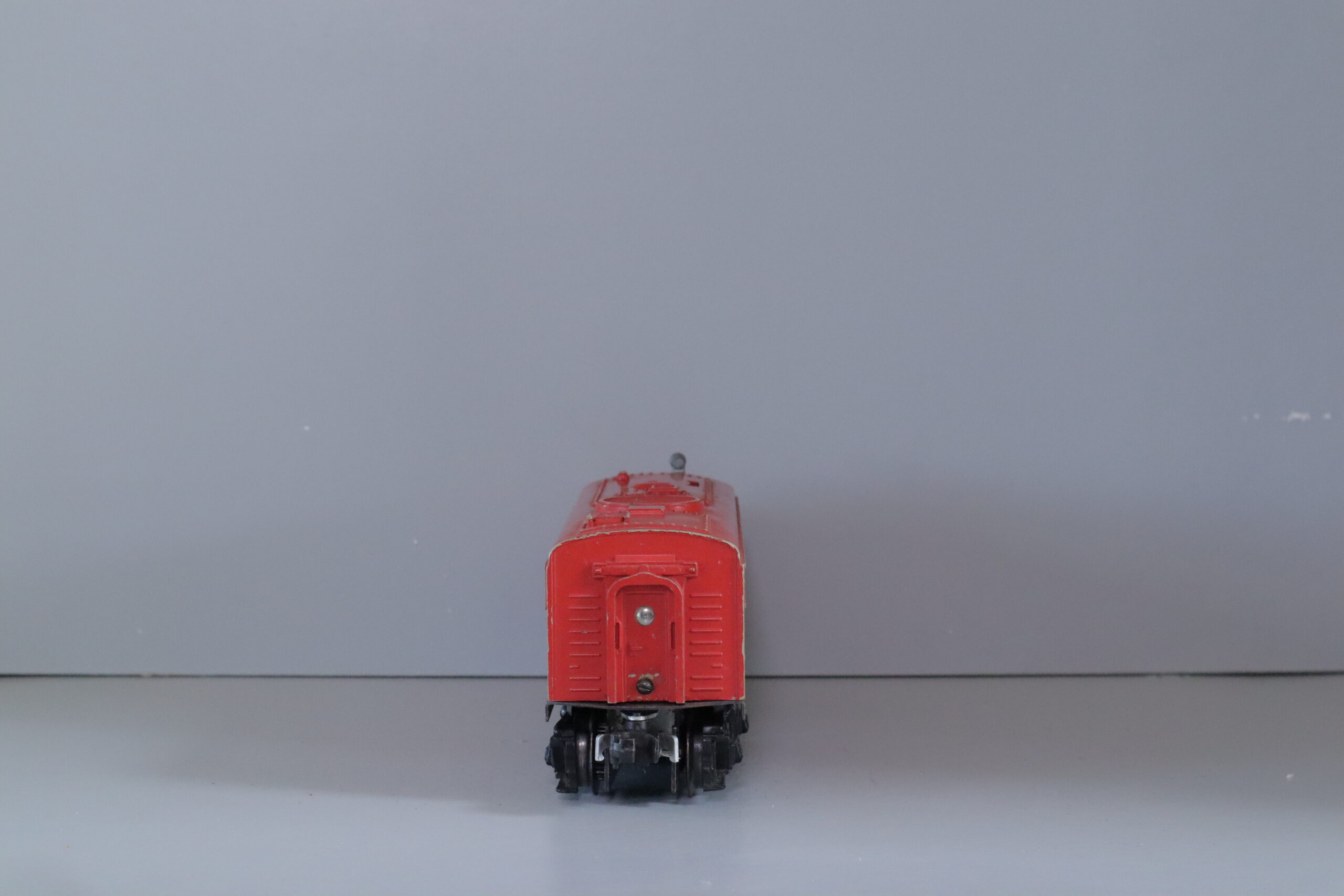 Lionel 1055 Diesel - SKU2103L - themodeltrainstore.com