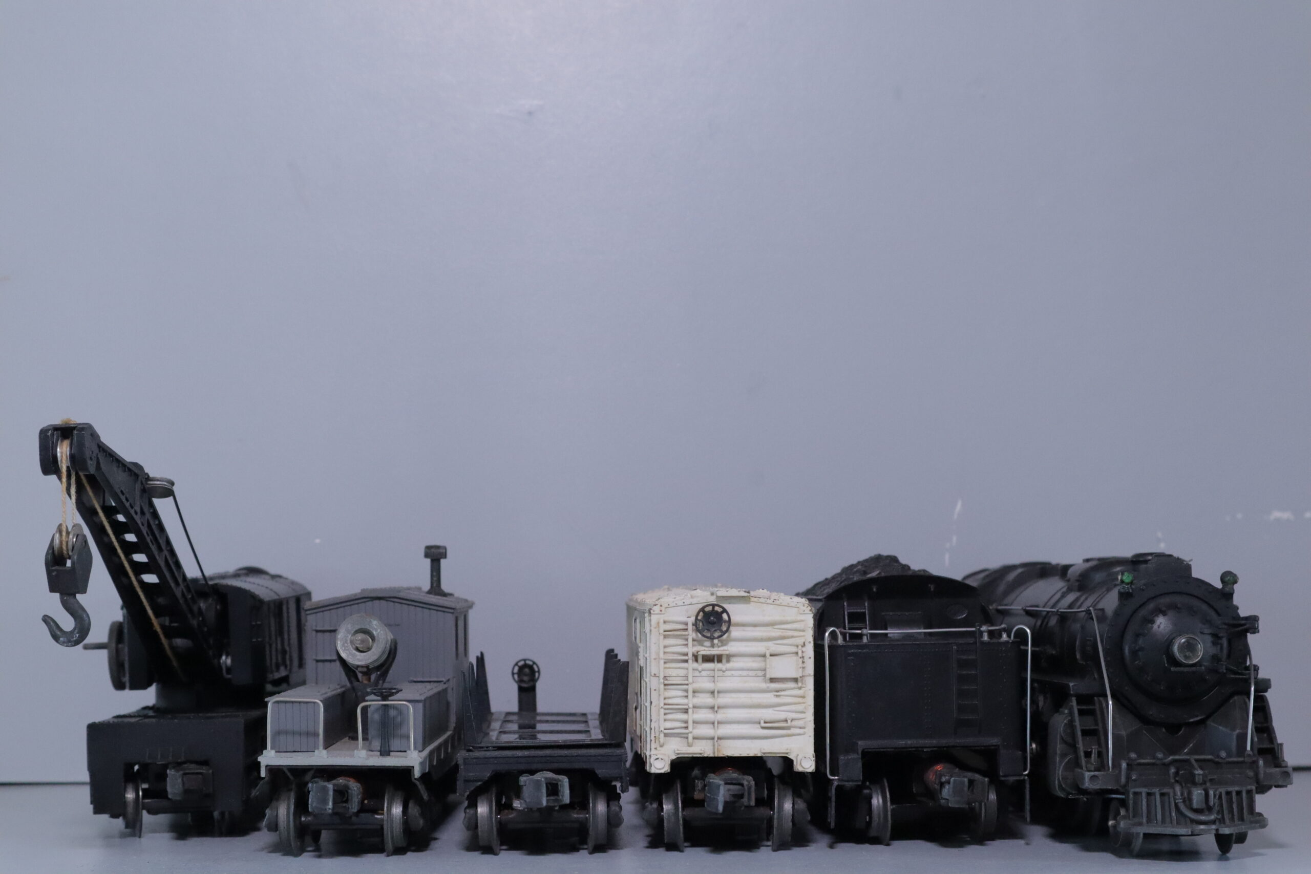 Lionel 726 Loco Set - SKU2202L - themodeltrainstore.com