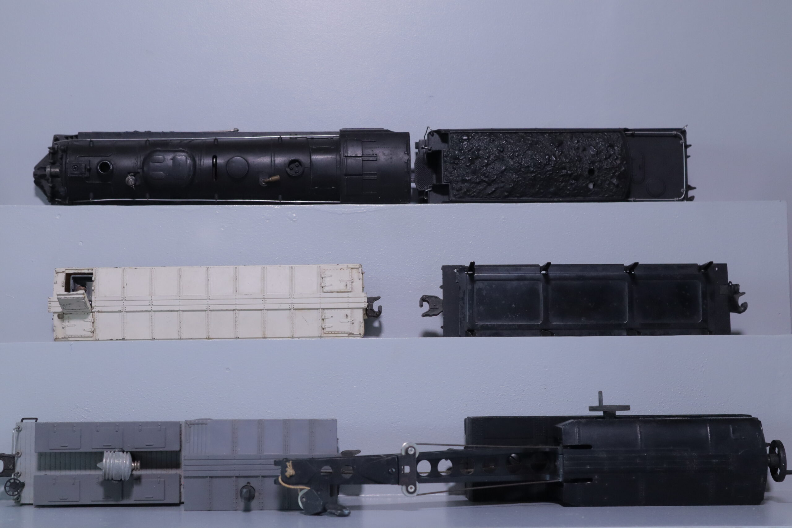 Lionel 726 Loco Set - SKU2202L - themodeltrainstore.com