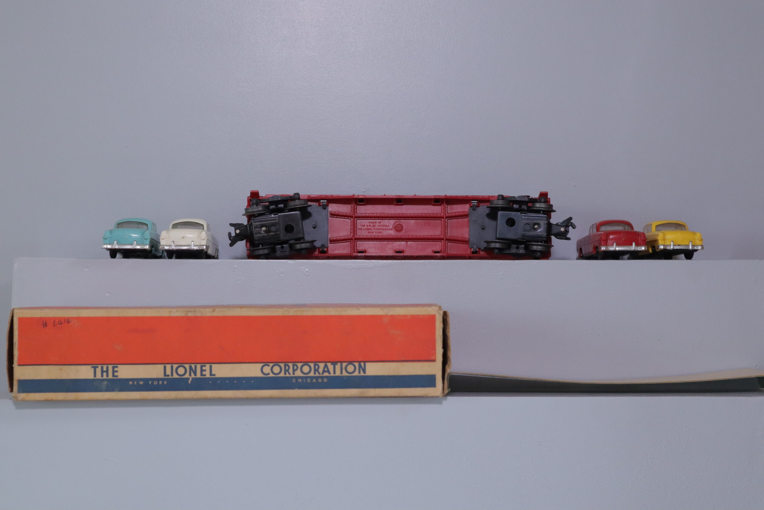 Lionel 6414 Auto Car - SKU2407L - themodeltrainstore.com