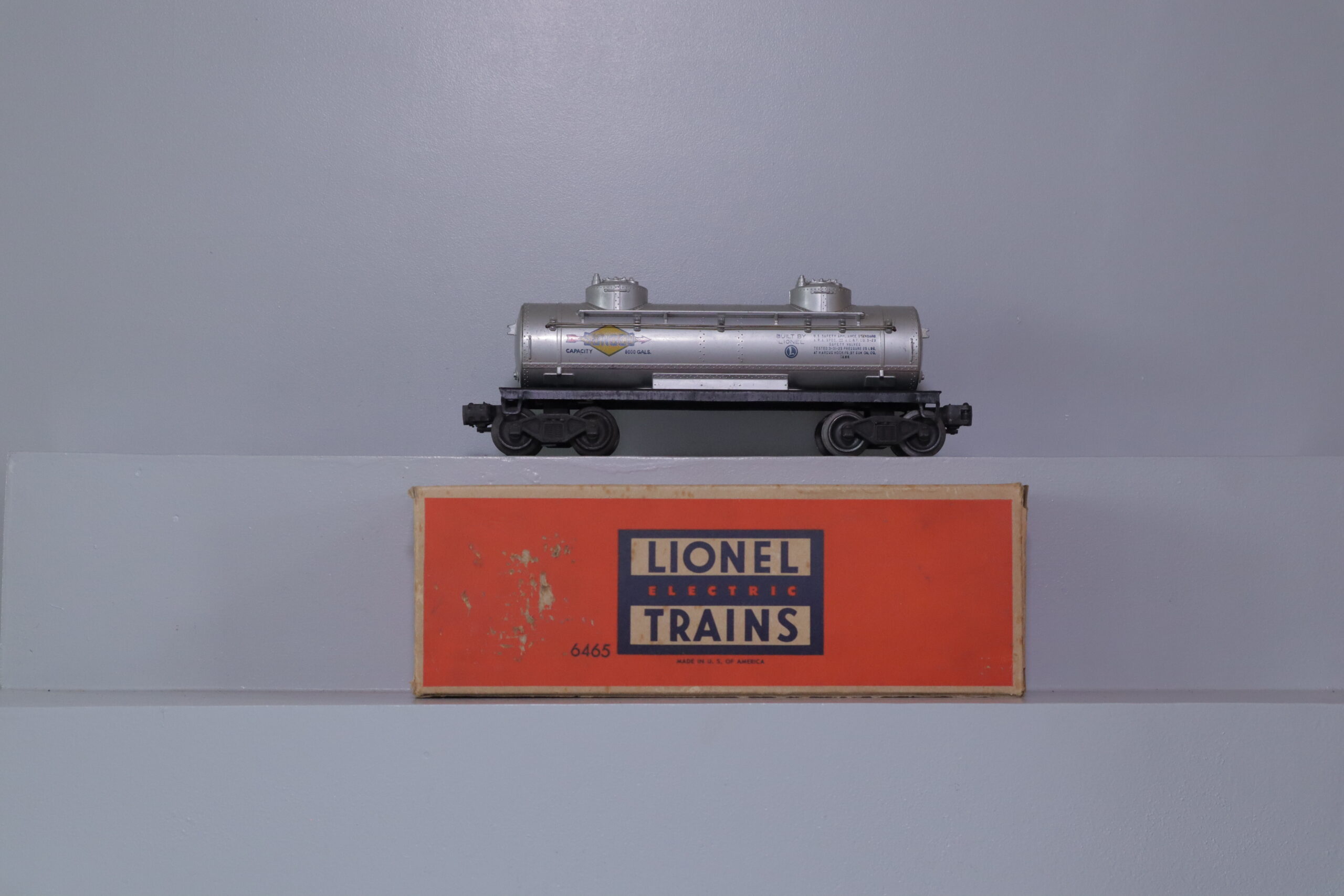 Lionel 6465 Sunoco Tank - SKU2410L - themodeltrainstore.com
