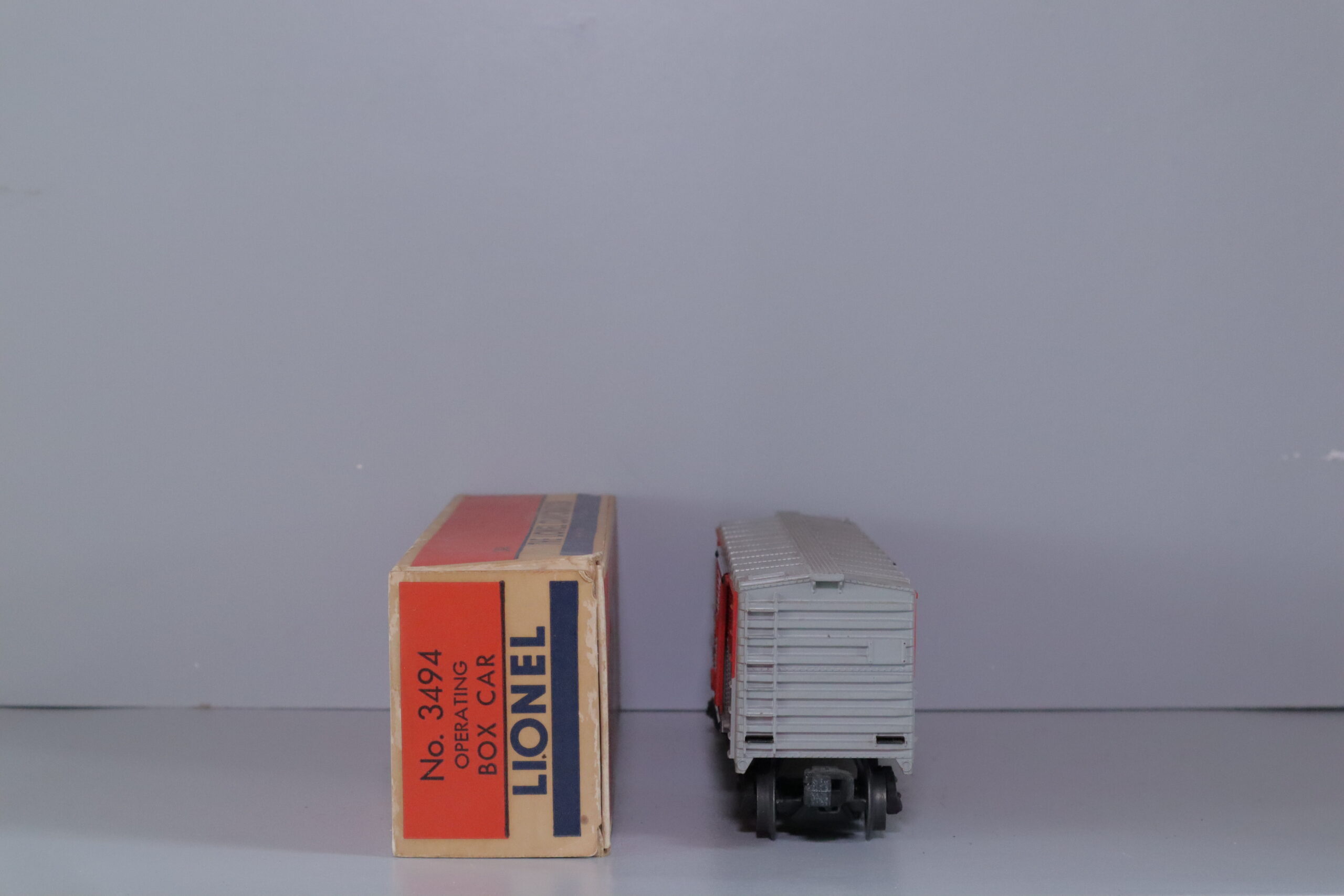 Lionel 3494 Box Car - SKU2413L - themodeltrainstore.com