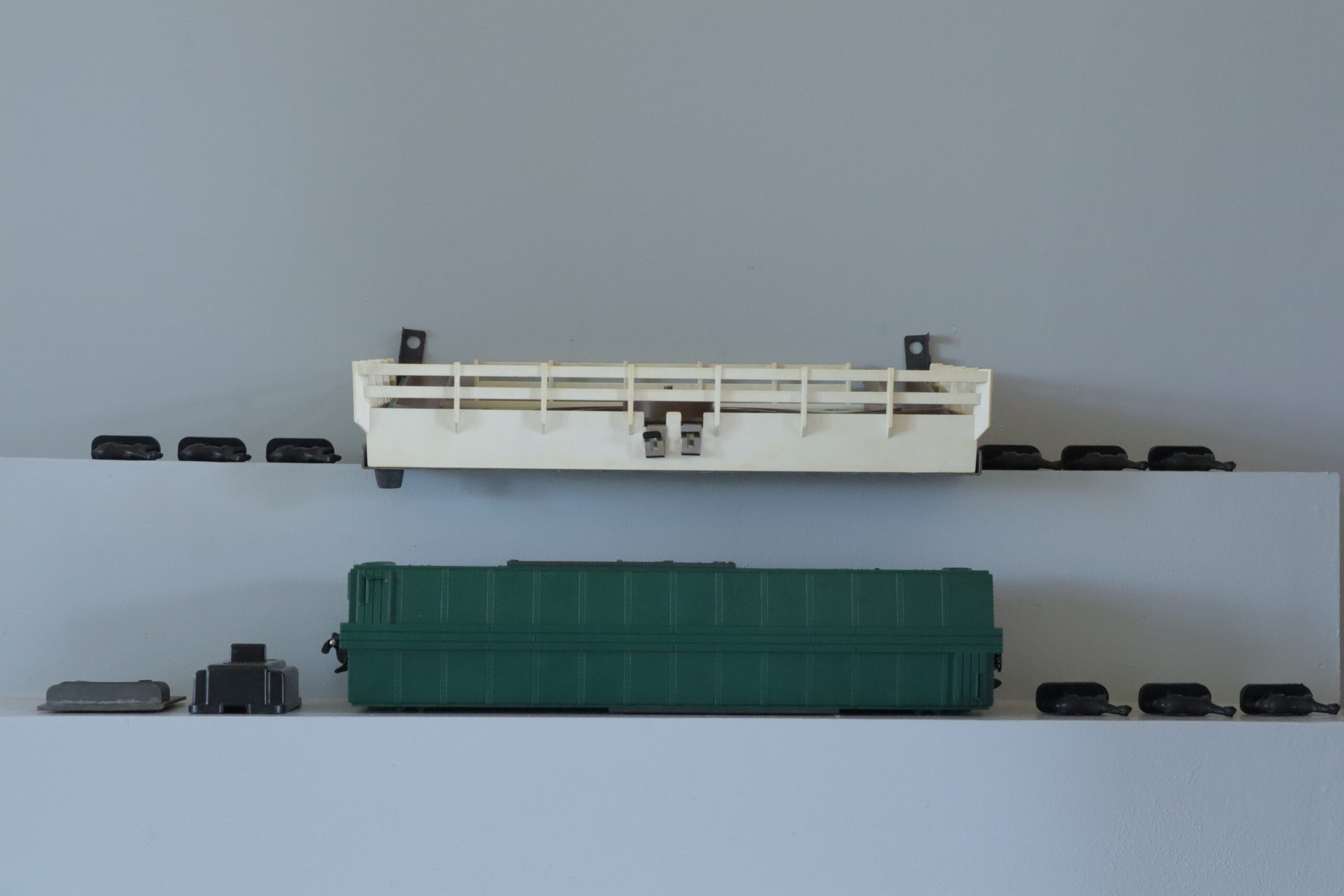 Lionel 3356 Operating Horse Car Corral - SKU2605L - themodeltrainstore.com