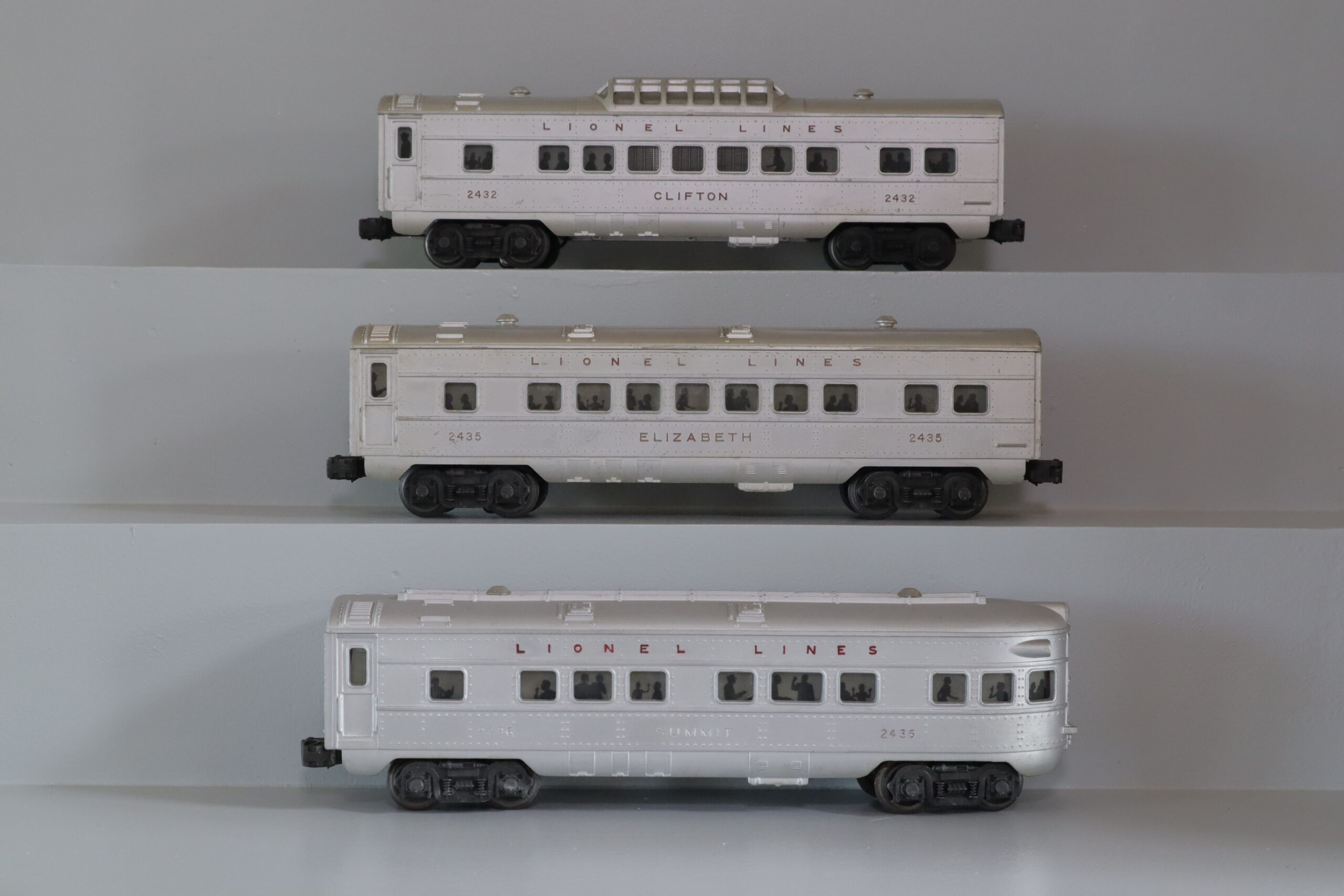 Lionel 2245P Diesel Set - SKU3201L - themodeltrainstore.com