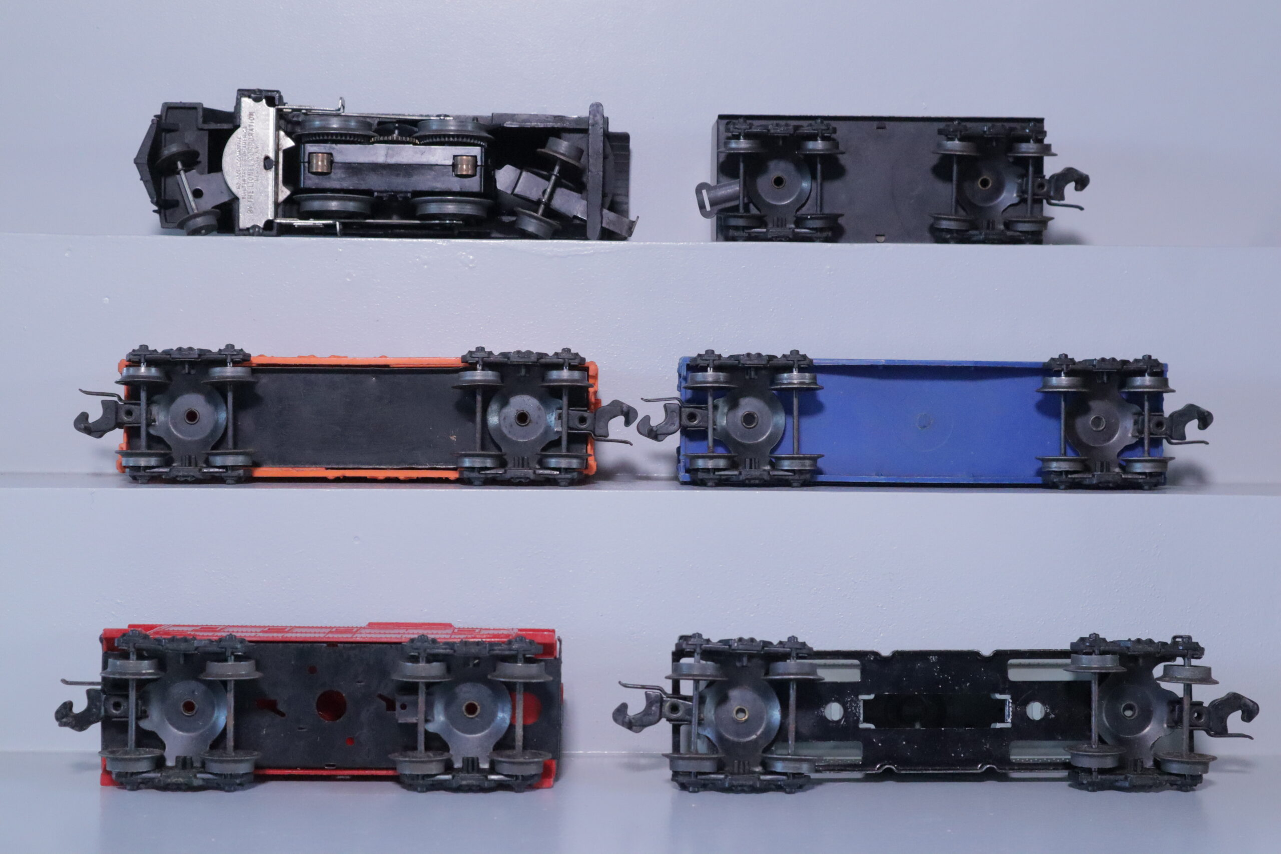 Lionel 1001 Loco Set - SKU3502L - themodeltrainstore.com