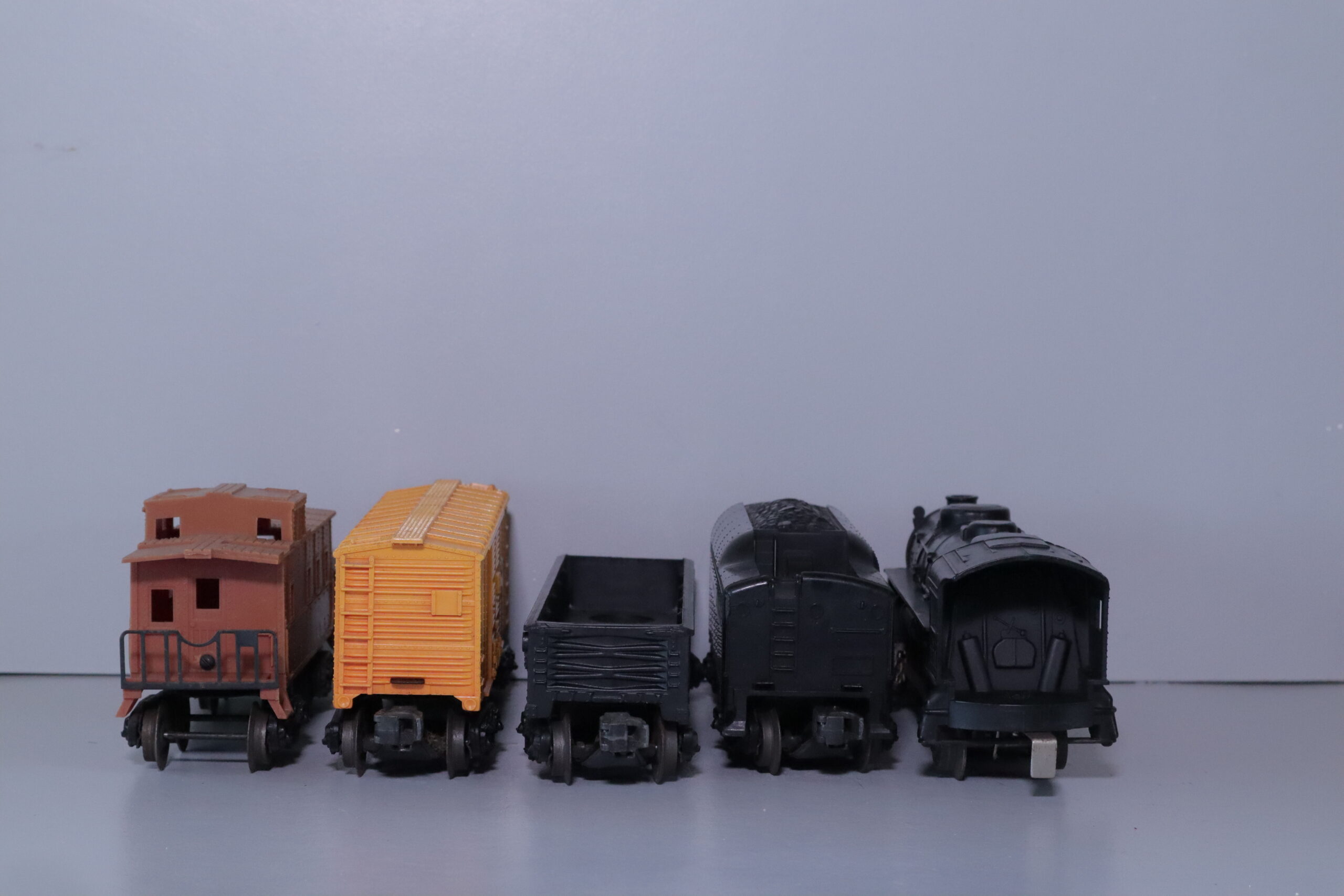 Lionel 1130 Loco Set - SKU3602L - themodeltrainstore.com