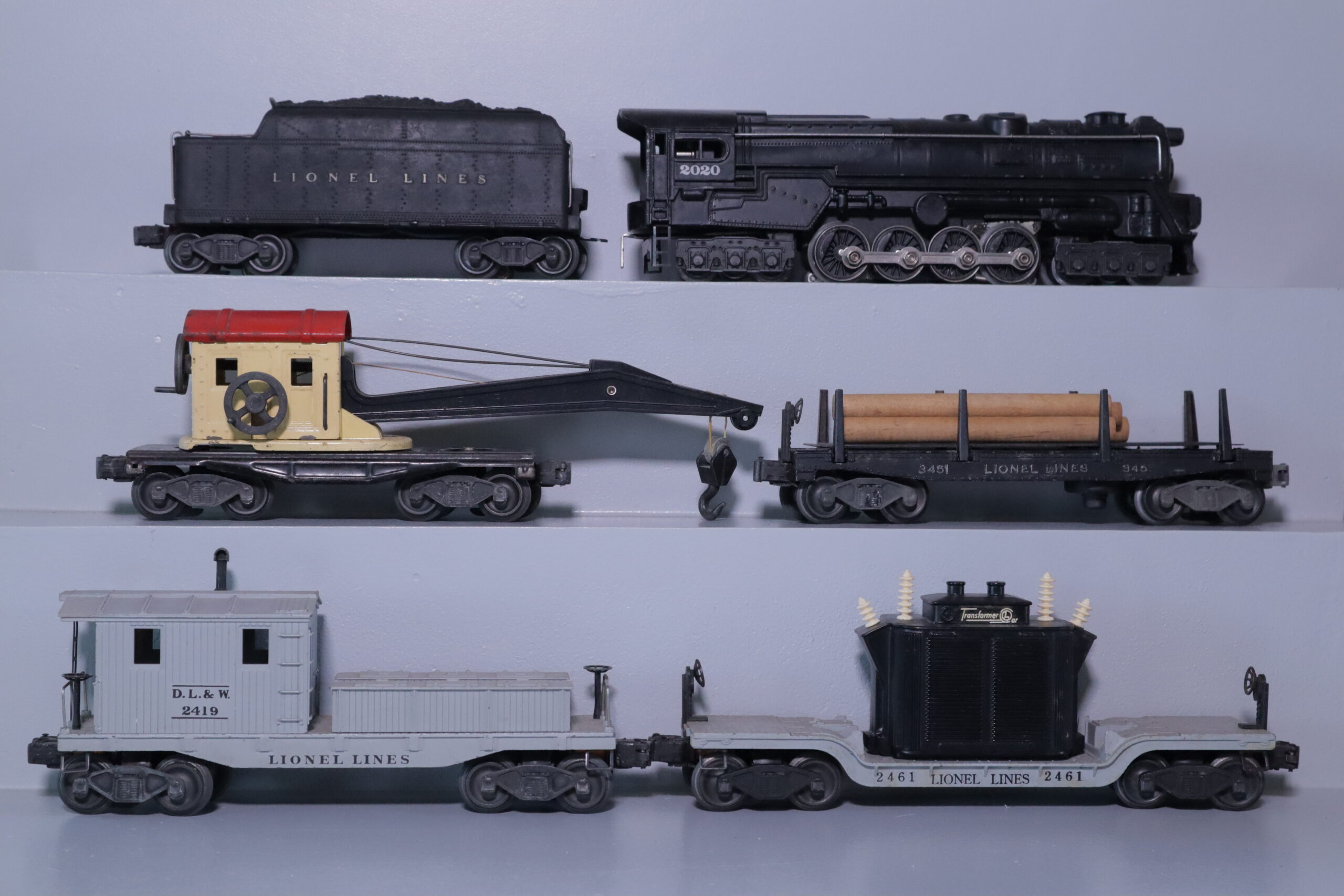 Lionel 2020 Loco Set - SKU4001L - themodeltrainstore.com