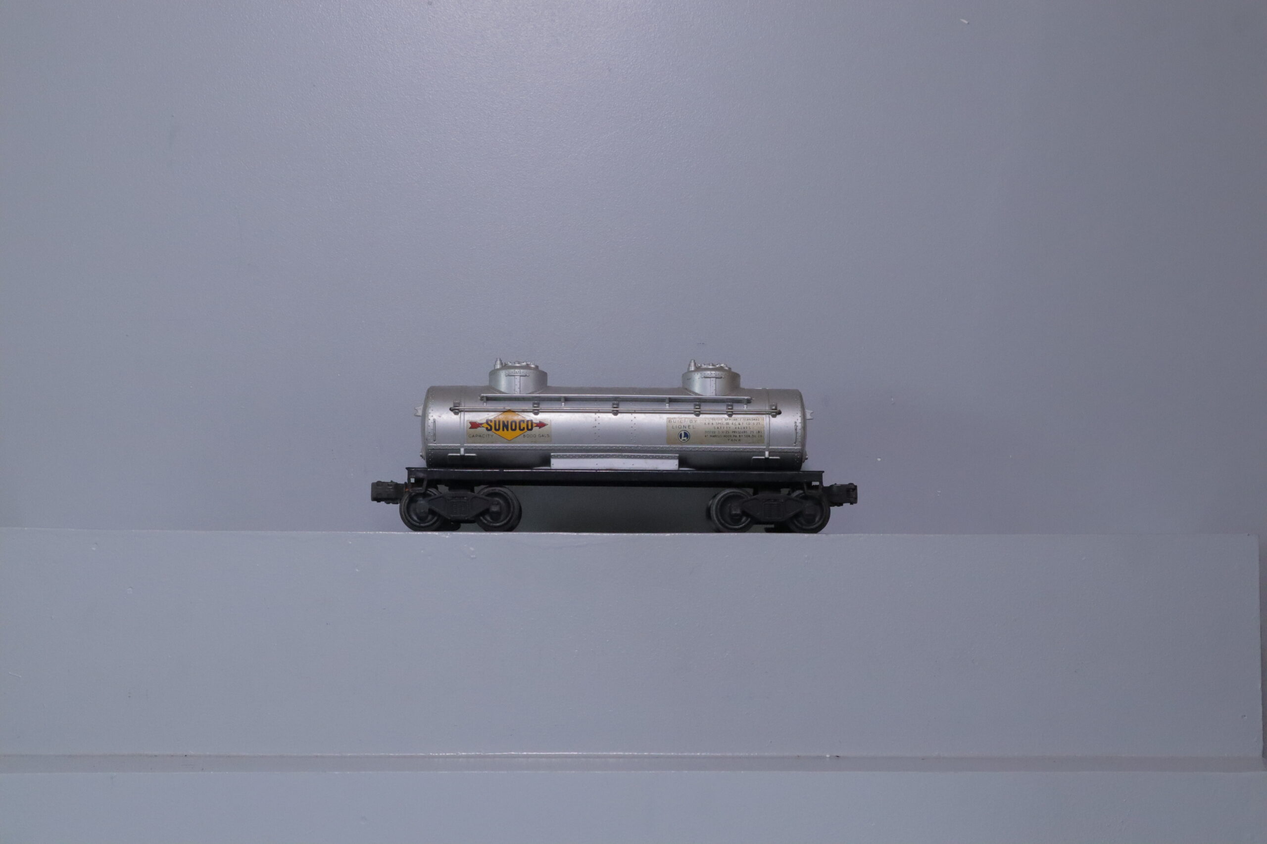 Lionel 2465 Tank - SKU4709L - themodeltrainstore.com