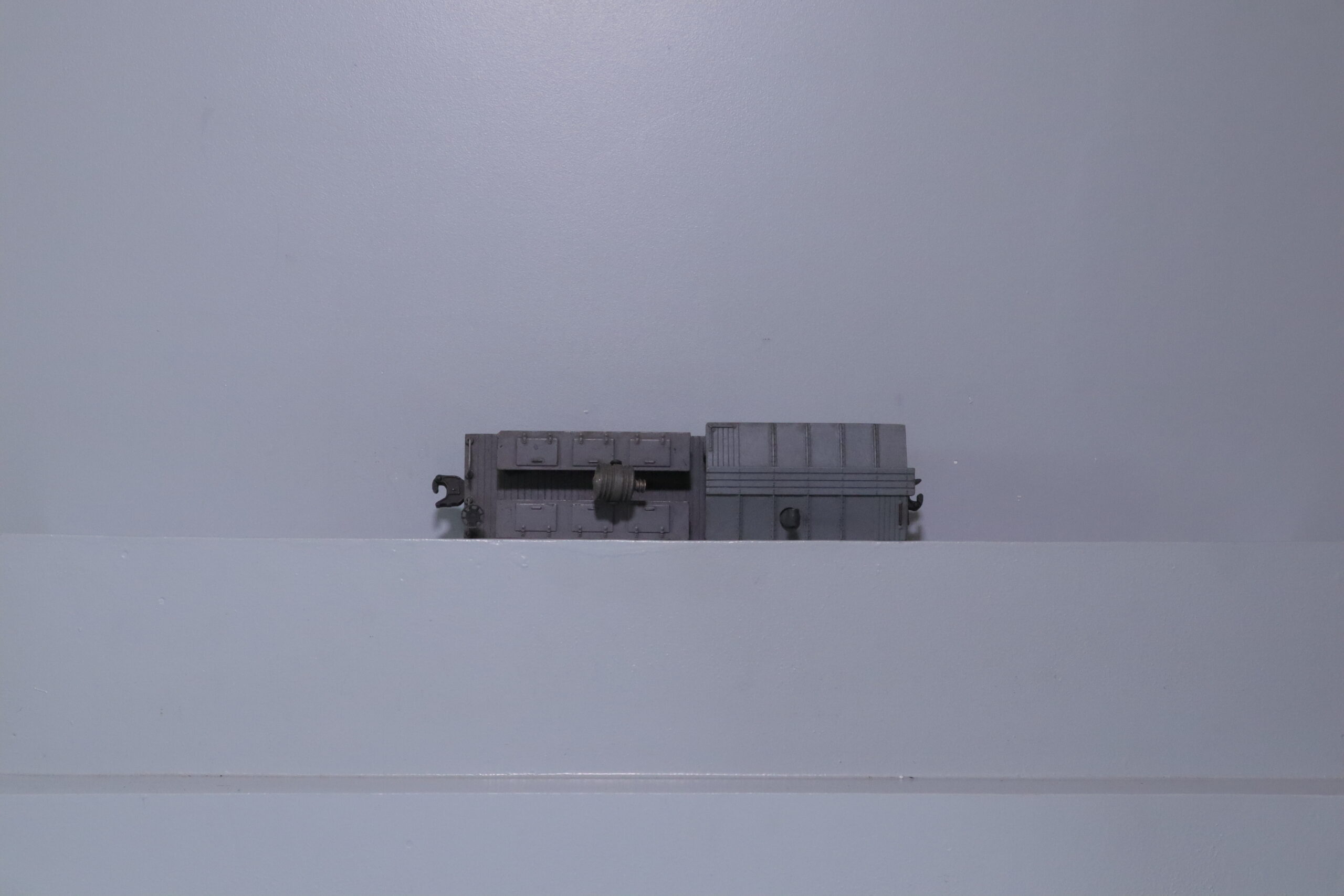 Lionel 2420 Searchlight - SKU4713L - themodeltrainstore.com