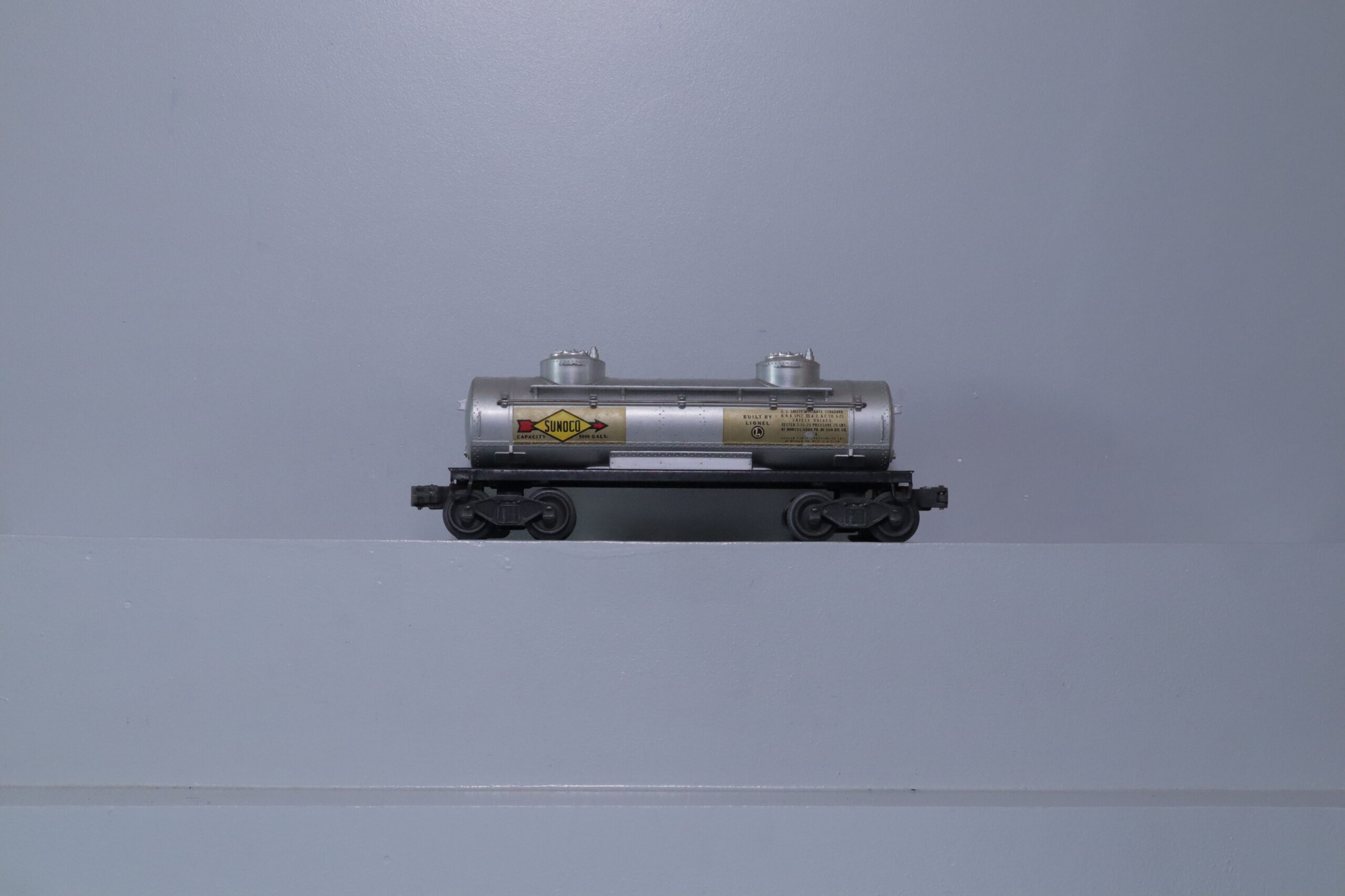 Lionel 2465 Tank - SKU4901L - themodeltrainstore.com