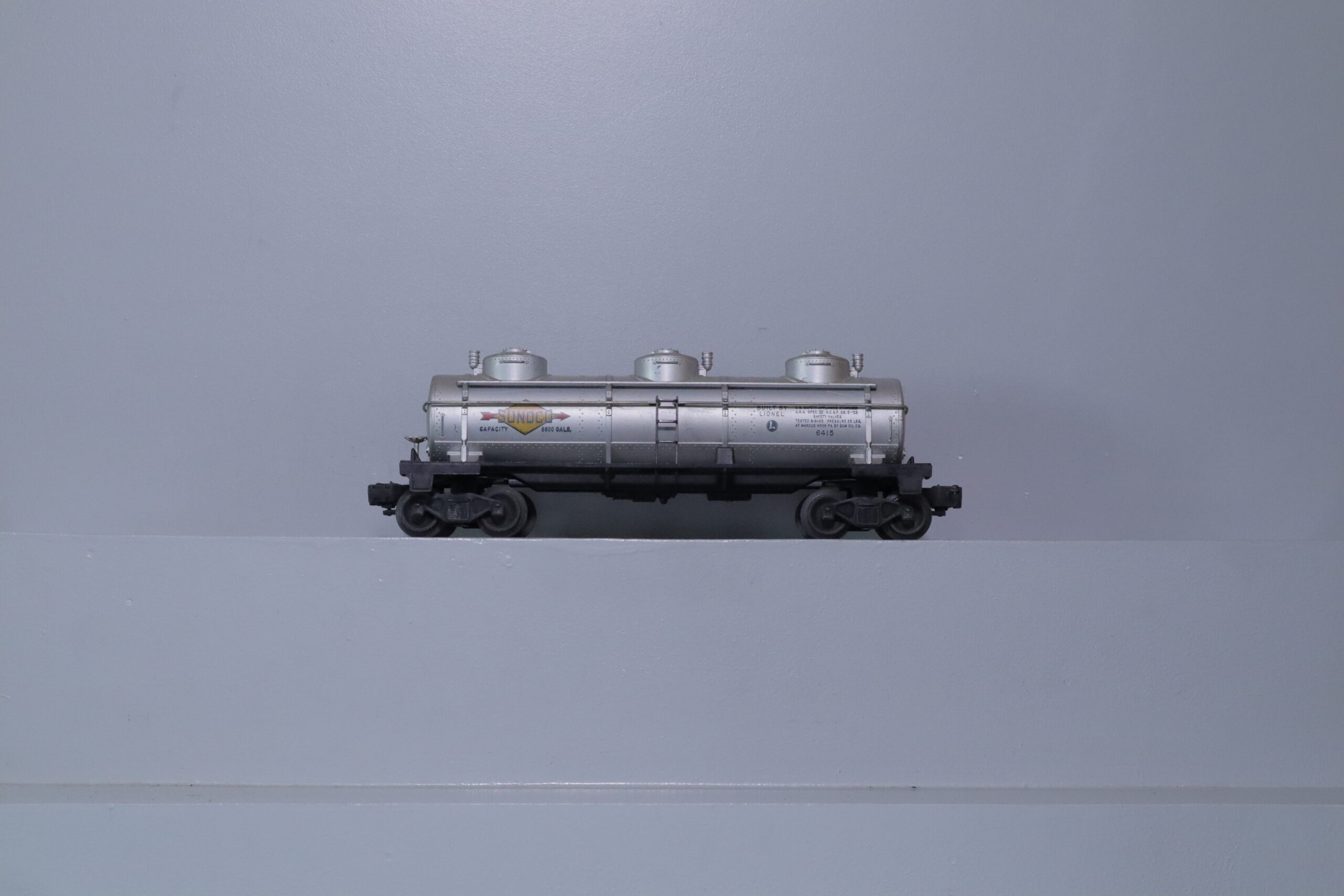 Lionel 6415 Tank Car - SKU4905L - themodeltrainstore.com