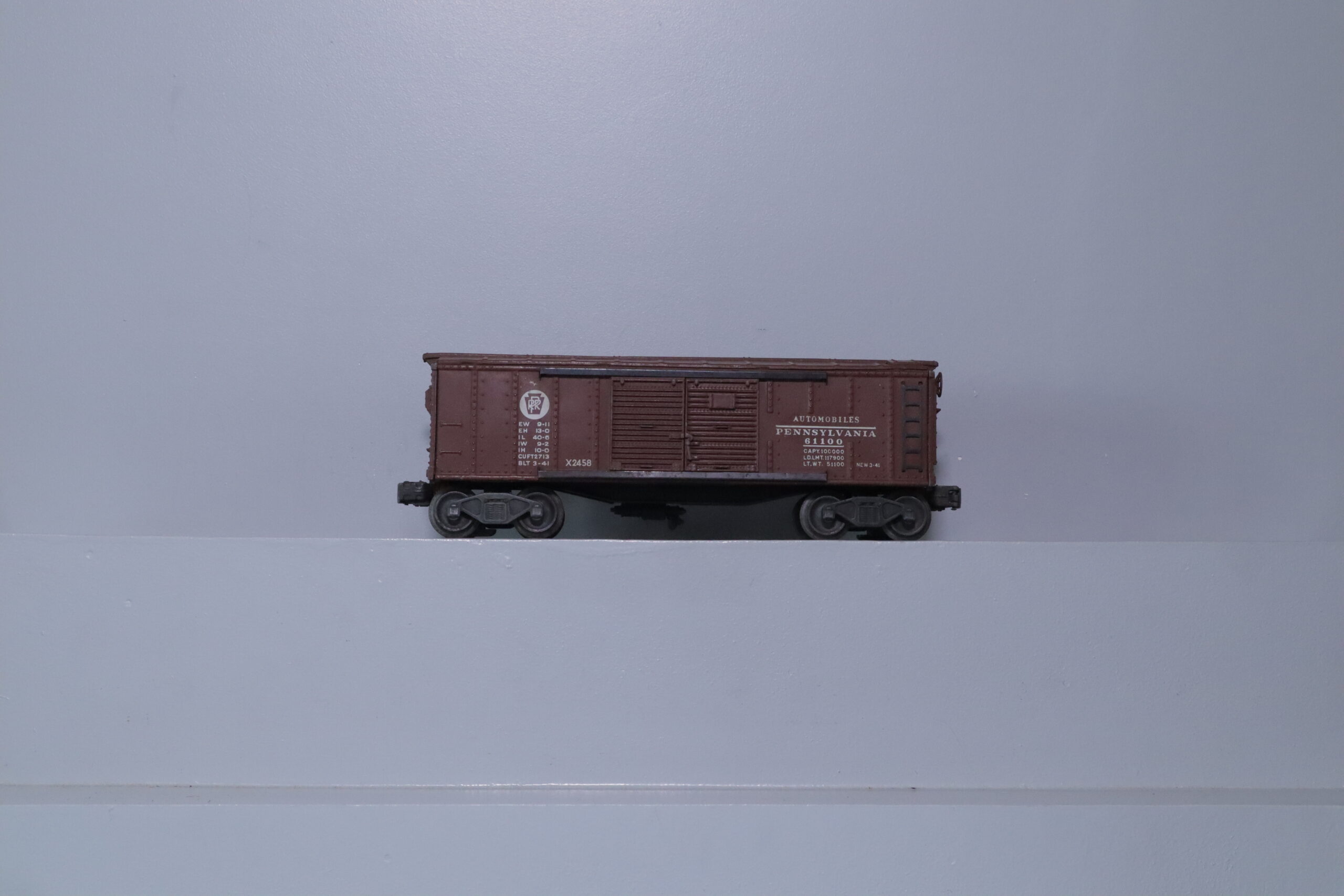 Lionel X2458 Box Car - SKU4912L - themodeltrainstore.com