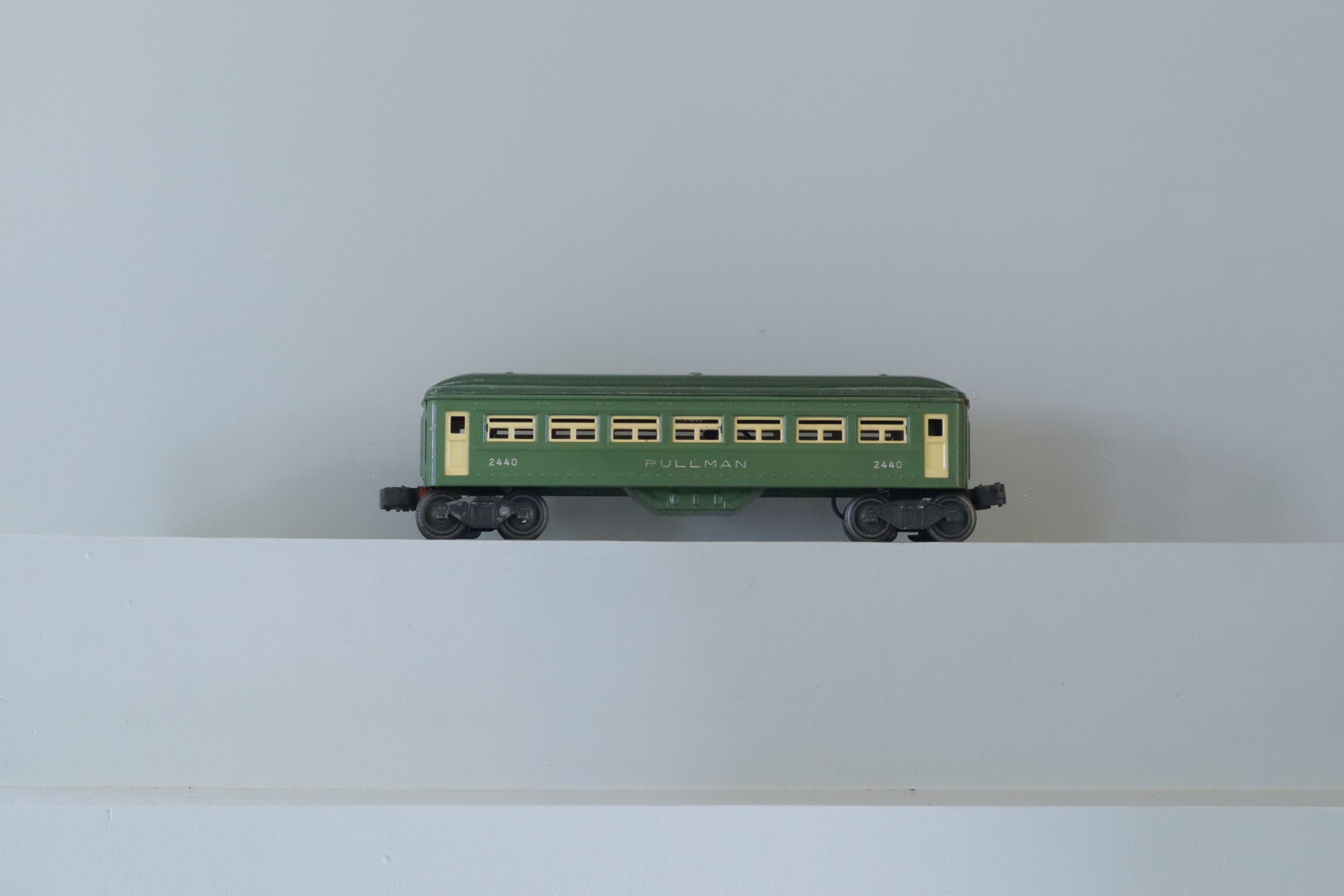 Lionel 2440 Pullman - SKU4916L - themodeltrainstore.com