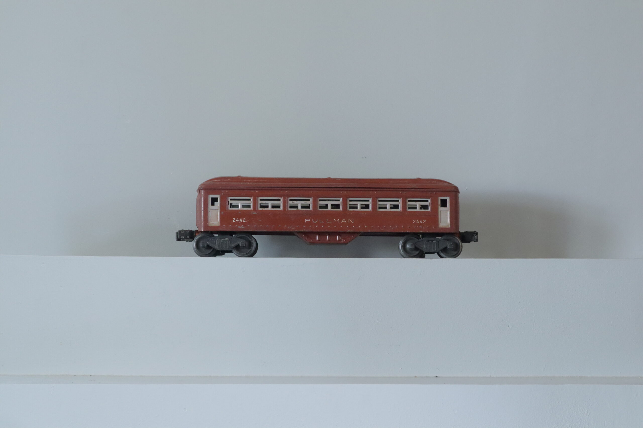 Lionel 2442 Pullman - SKU4917L - themodeltrainstore.com