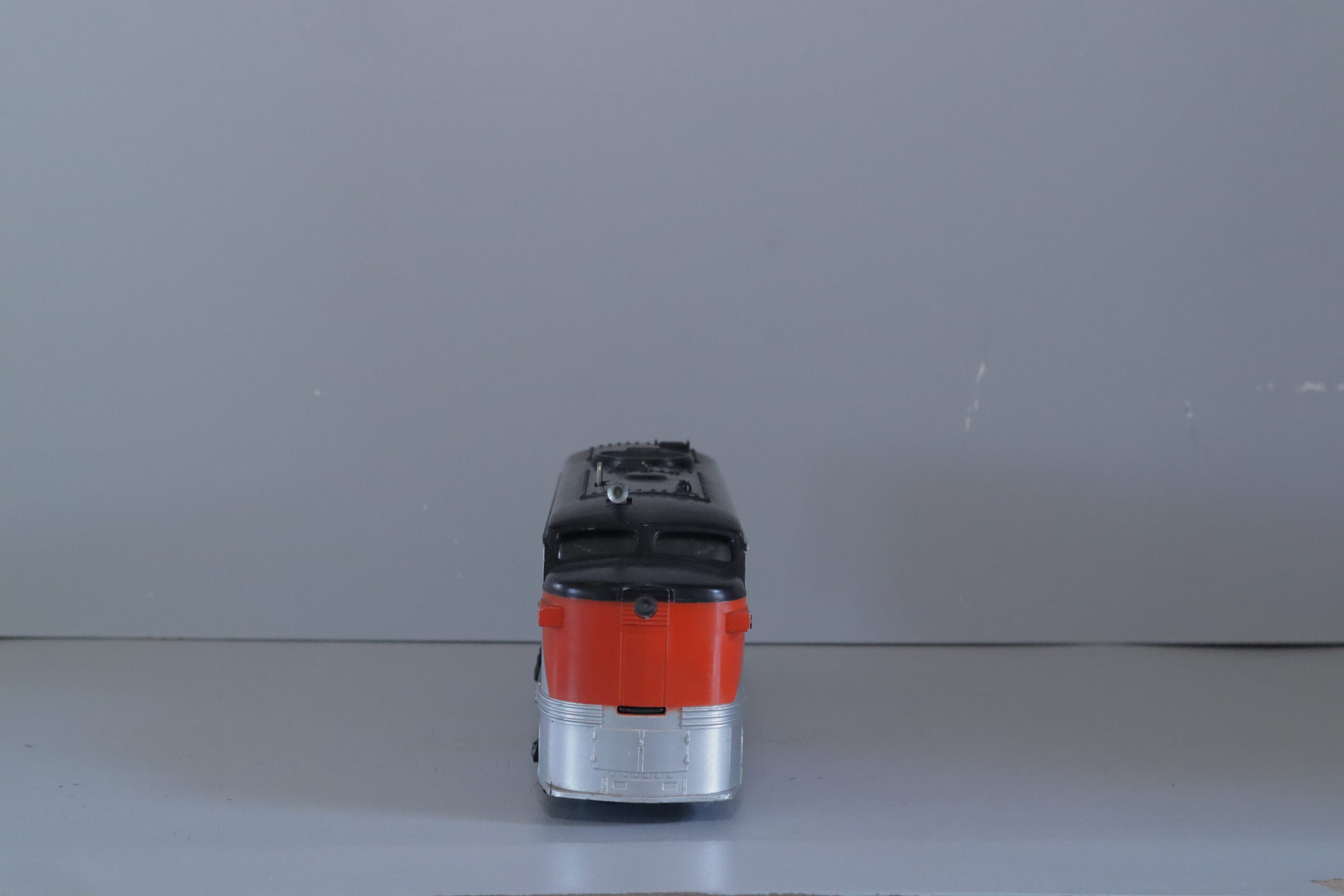 Lionel 8664 Diesel - SKU5203L - themodeltrainstore.com