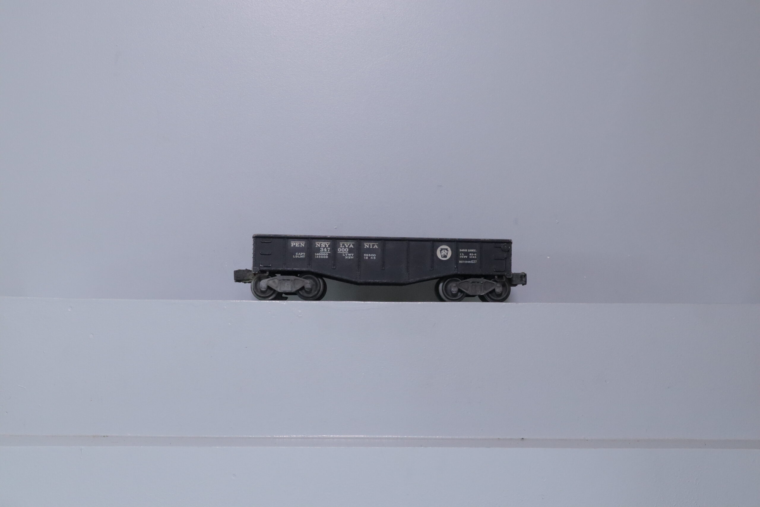 Lionel 2452X Flat Car - SKU5310L - themodeltrainstore.com