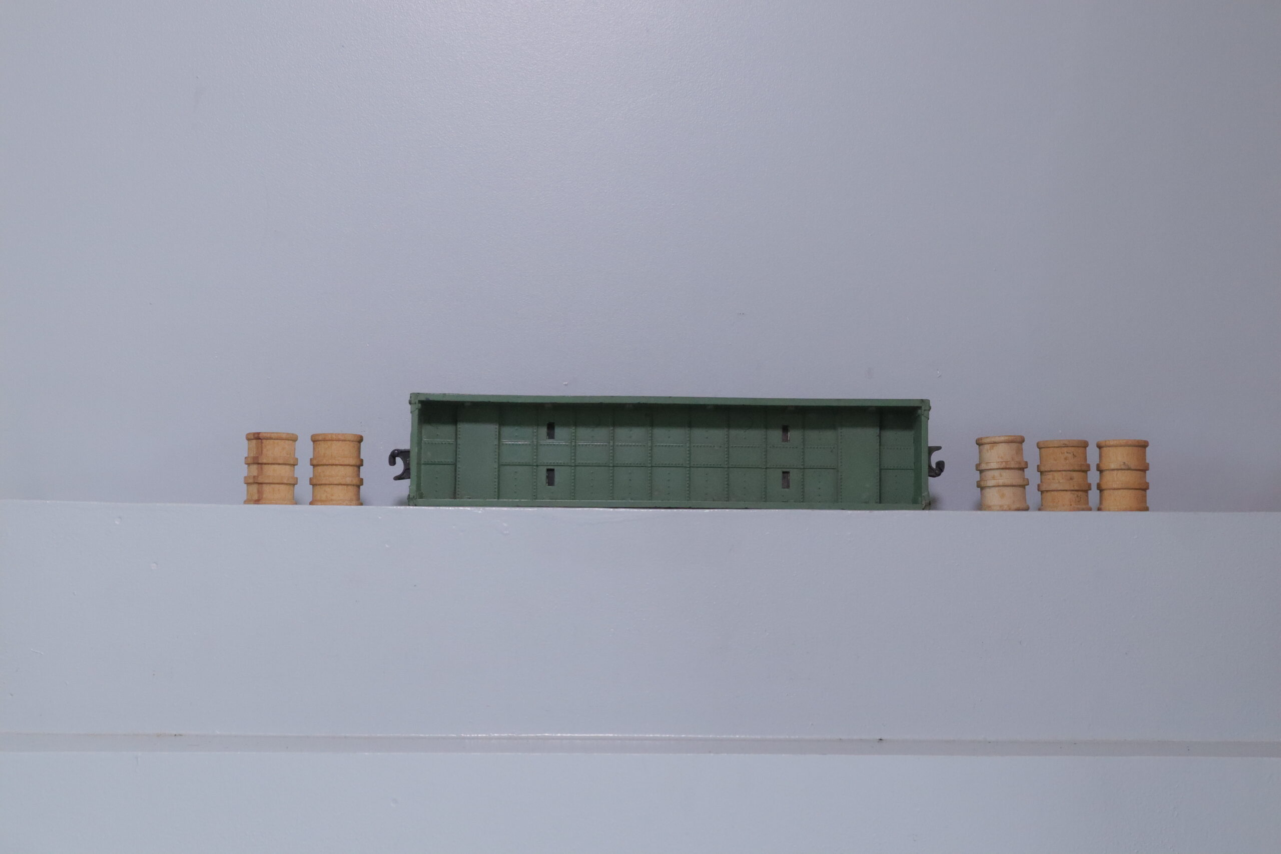 Lionel 6462 Barrel Car - SKU5311L - themodeltrainstore.com