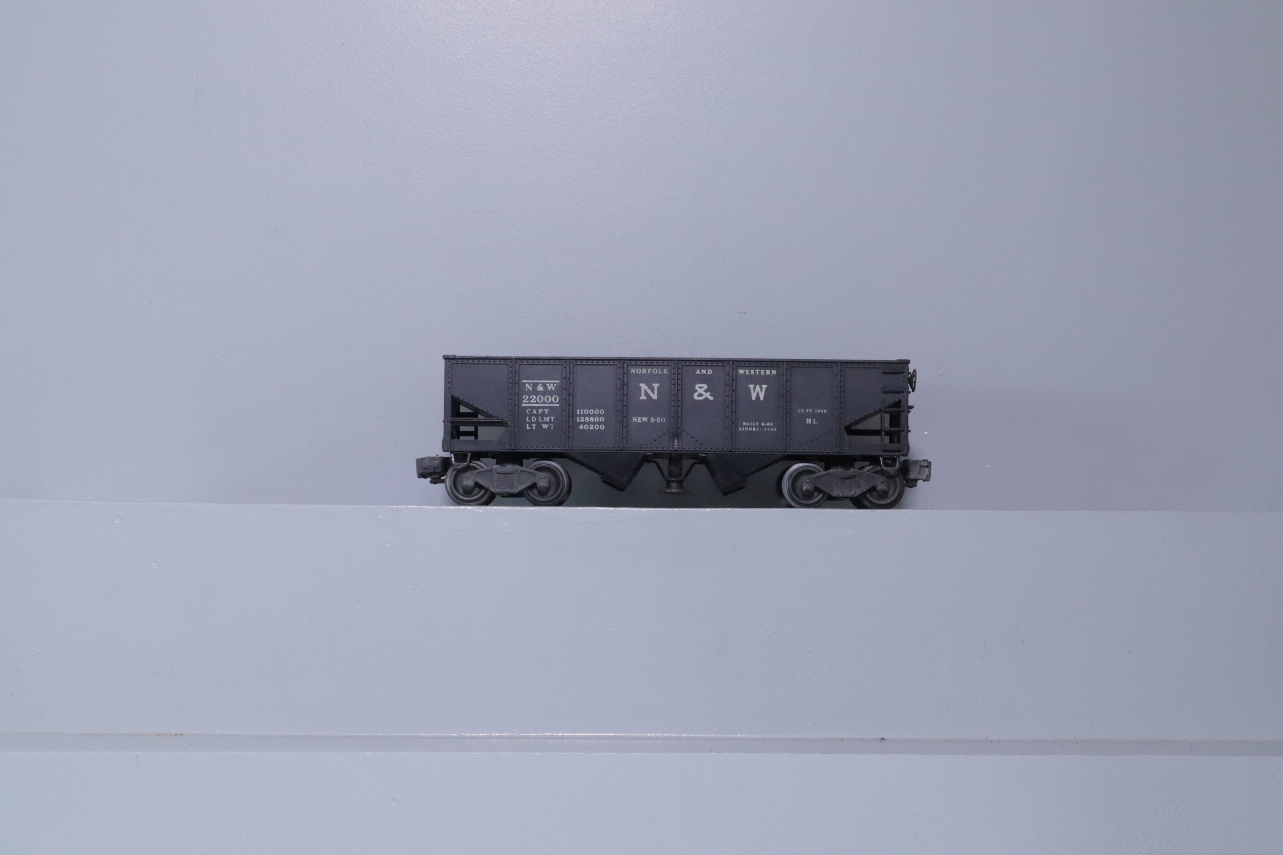 Lionel 3456 Hopper - SKU5312L - themodeltrainstore.com