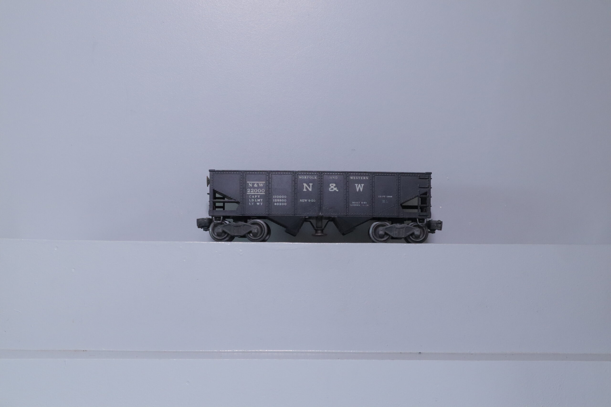 Lionel 3456 Hopper - SKU5312L - themodeltrainstore.com