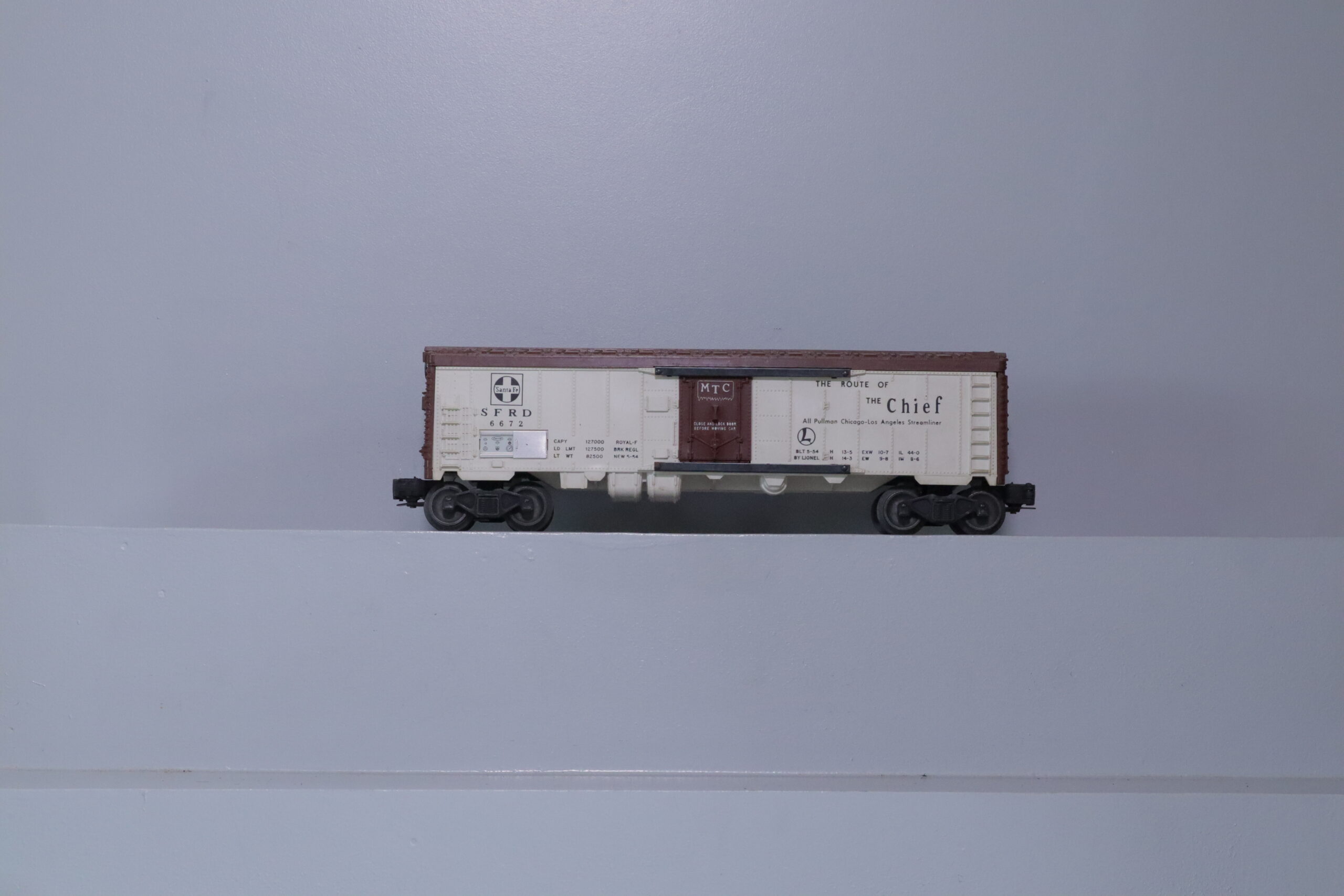 Lionel 6672 Box Car - SKU5314L - themodeltrainstore.com