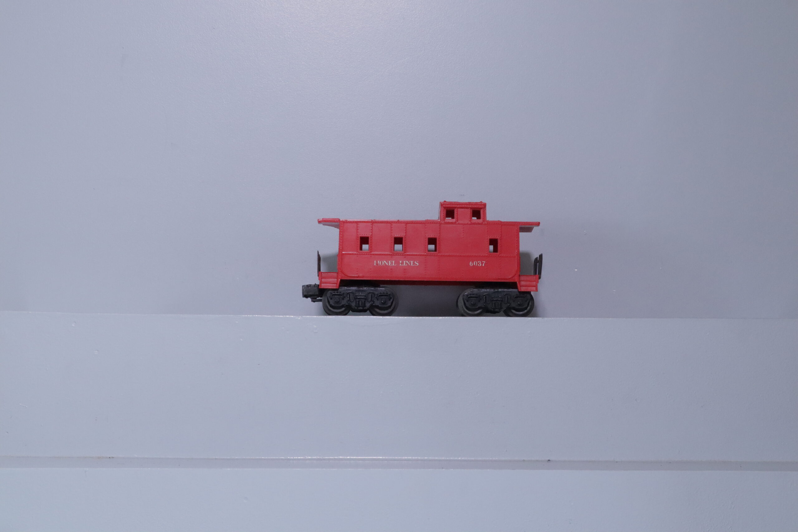 Lionel 6037 Caboose - SKU5316L - themodeltrainstore.com