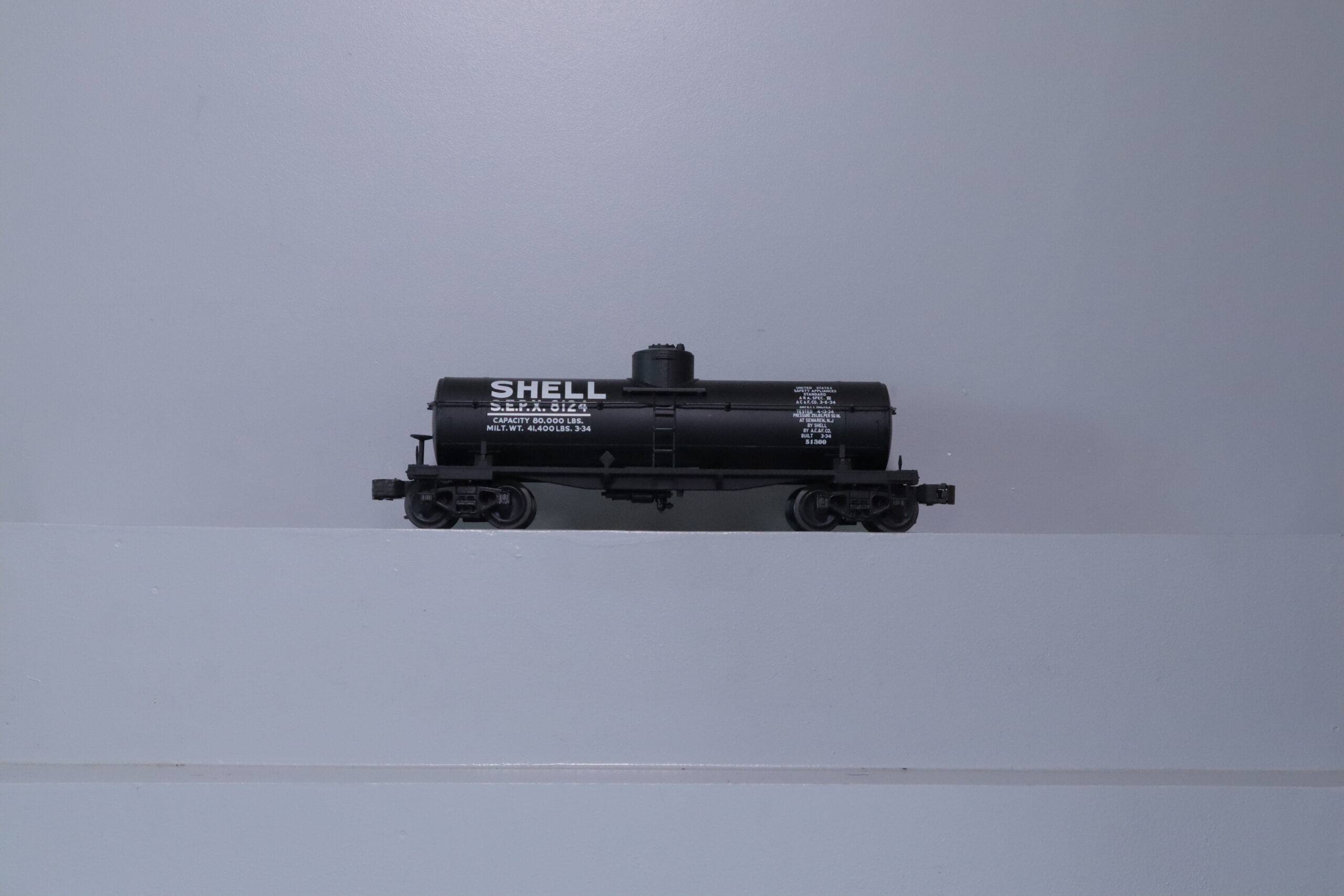 Lionel 51300 Tank - SKU5902L - themodeltrainstore.com