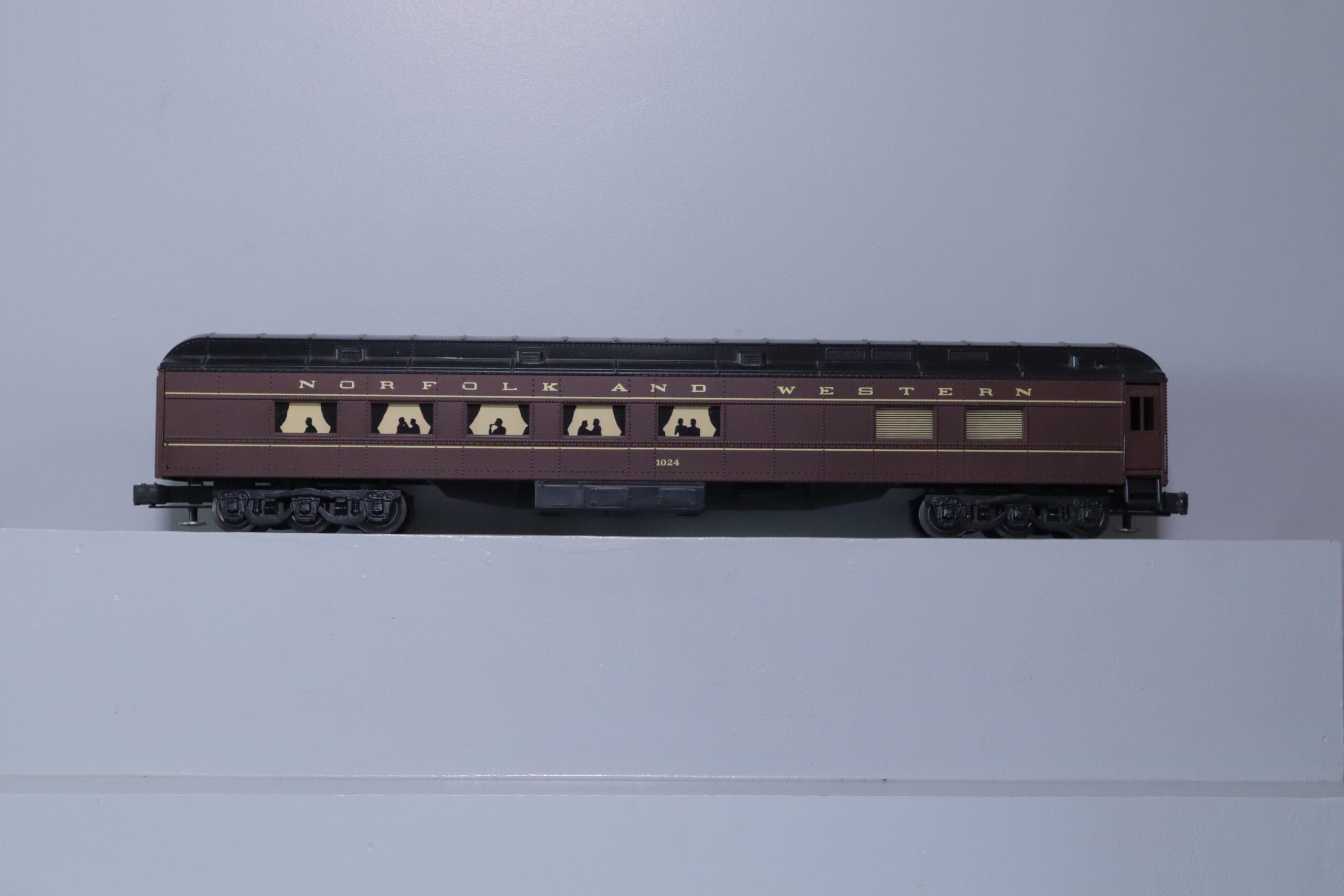 Lionel K1024 N&W Diner Heavyweight - SKU5909L - themodeltrainstore.com