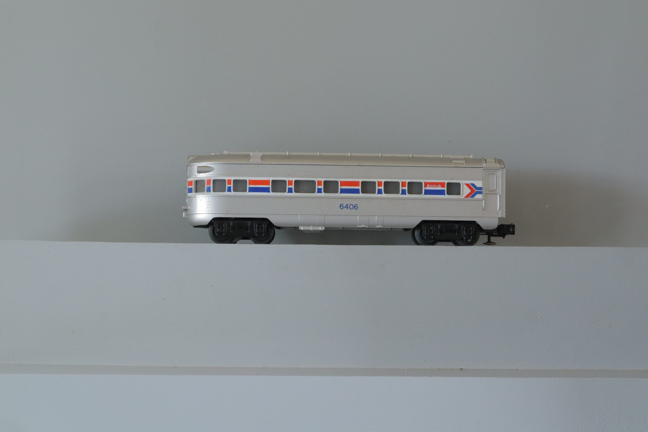 Lionel 6406 Amtrak Observation - SKU6001L - themodeltrainstore.com