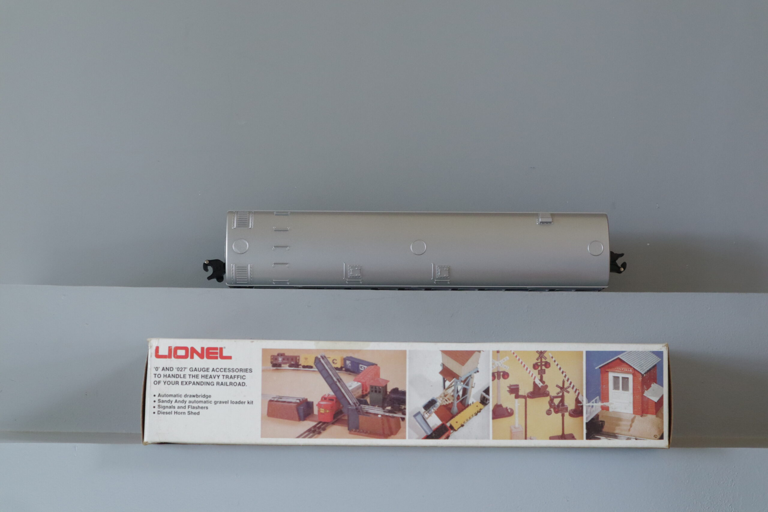 Lionel 6410 Amtrak Passenger - SKU6002L - themodeltrainstore.com