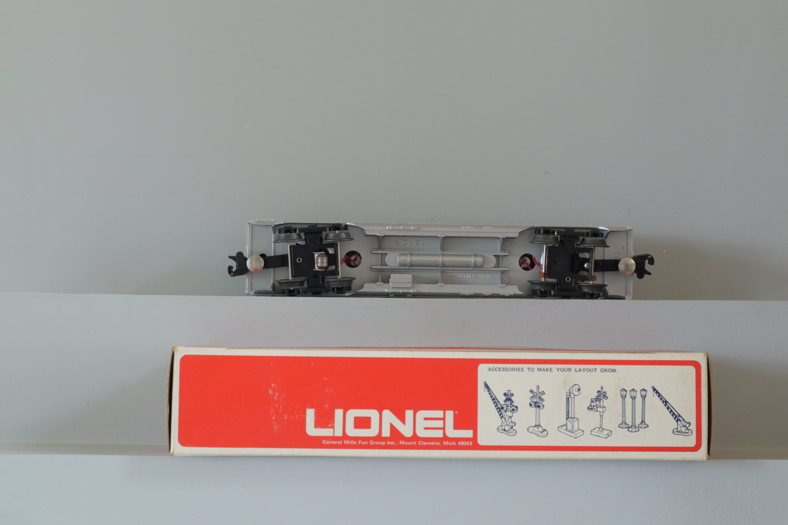 Lionel 6412 Amtrak Vistadome - SKU6004L - themodeltrainstore.com