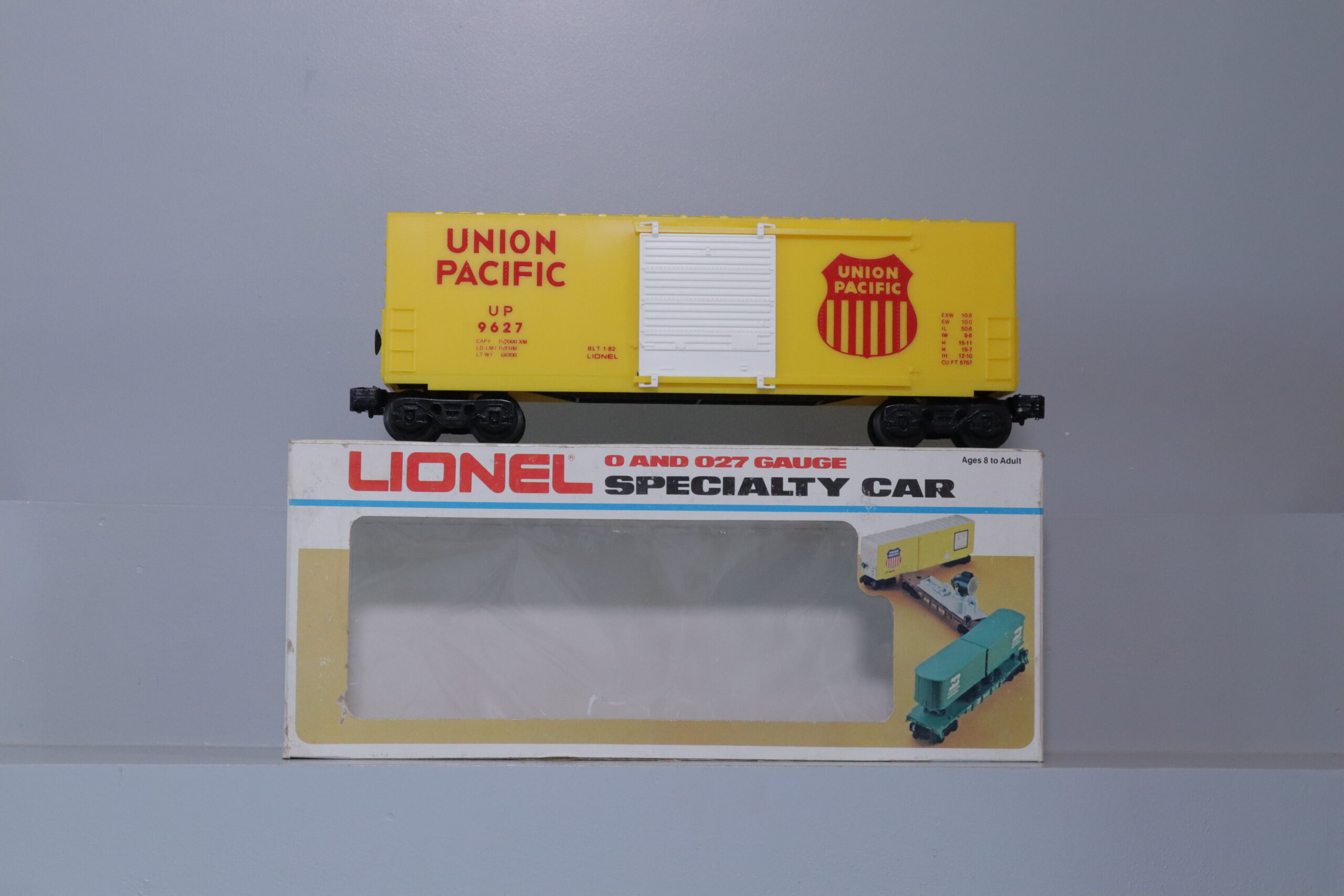 Lionel UP Hi-Cube Box Car - SKU6301L - themodeltrainstore.com