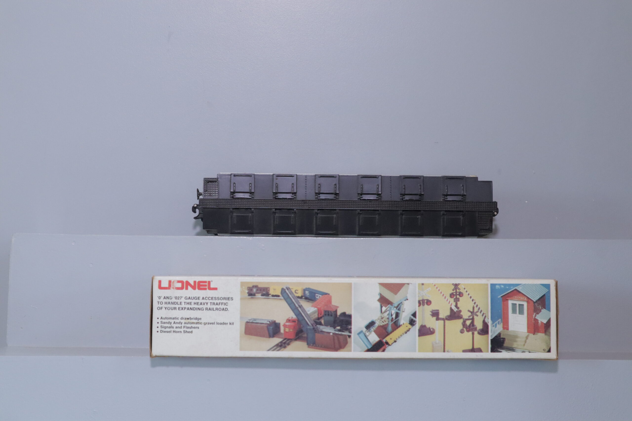 Lionel 9366 UP Hopper - SKU6306L - themodeltrainstore.com
